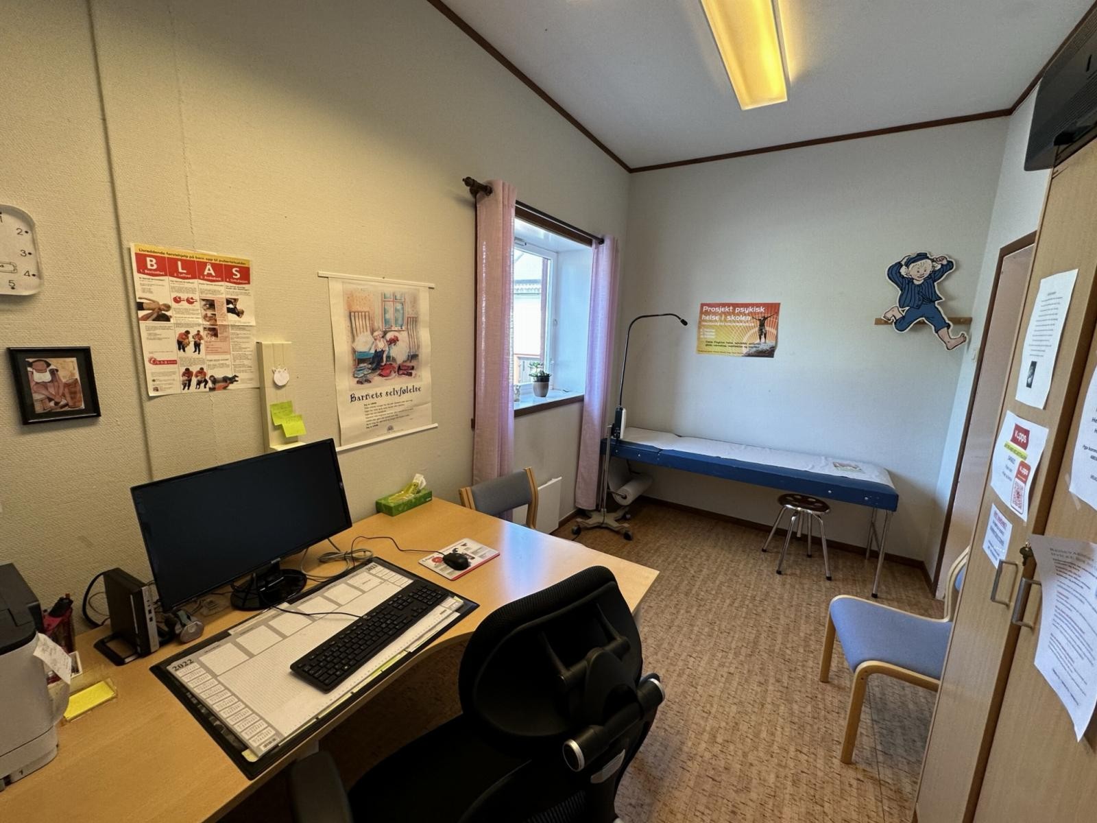 Kontor 1. etasje. Galleribilde