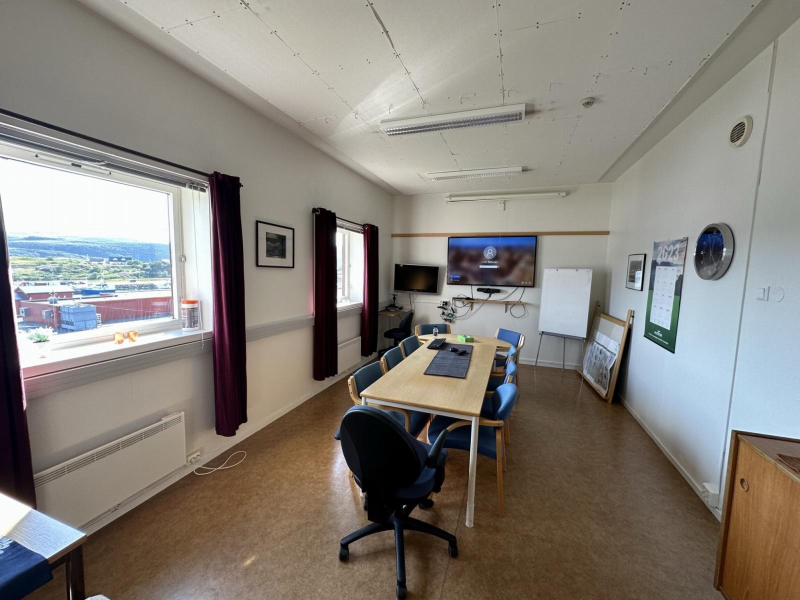 Møterom/kontor i 1. etasje. Galleribilde