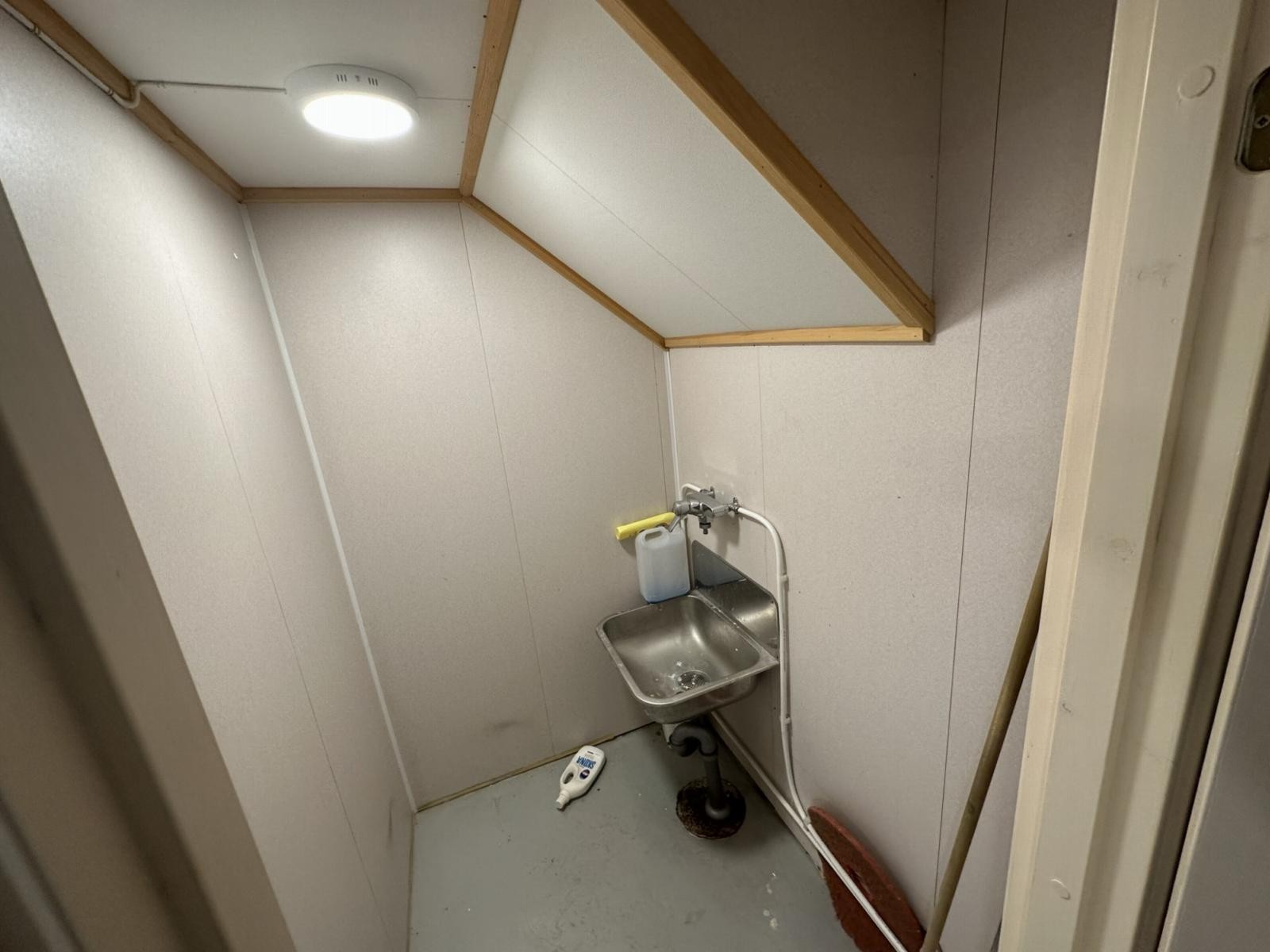 Vaskerom i kjeller. Galleribilde