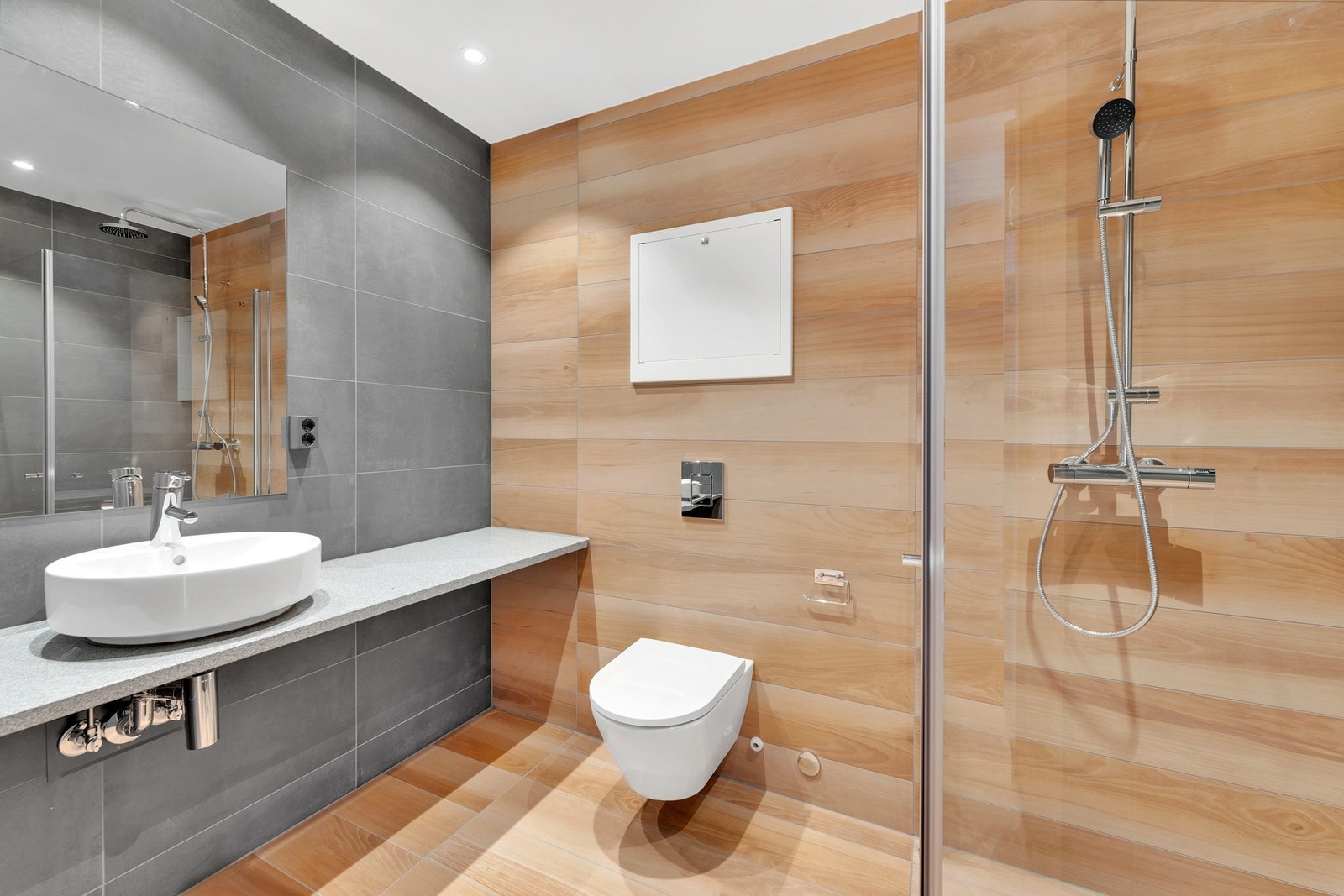 Hotelleilighet - Bad nr.2. Stilrent bad. Galleribilde