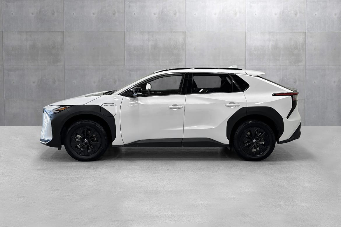 Toyota bZ4X Executive Bitone 2