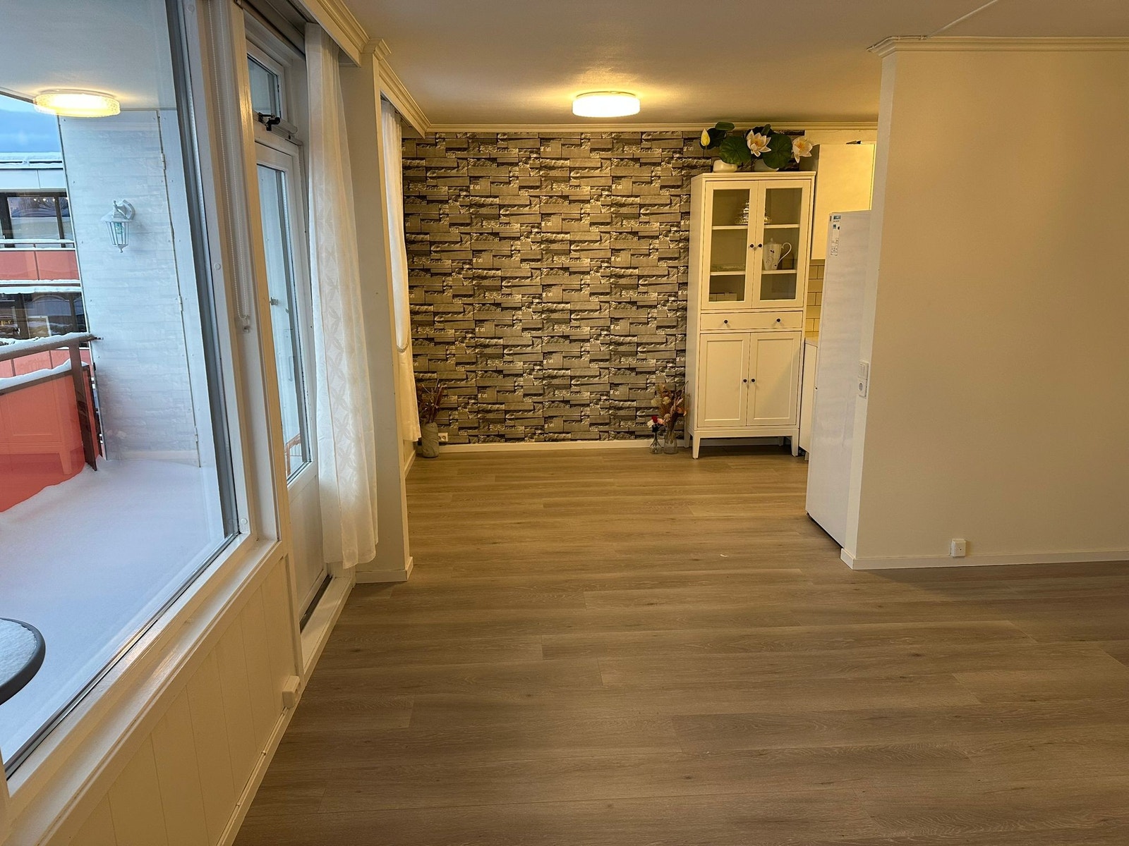 stue og kjøkken Galleribilde