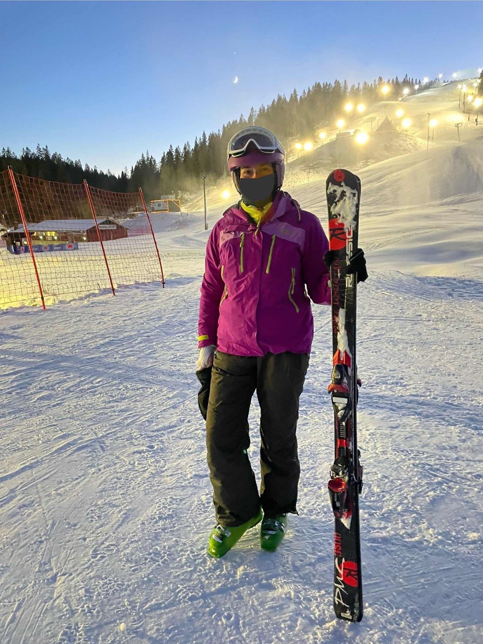 Marikollen 8 min med bil Galleribilde