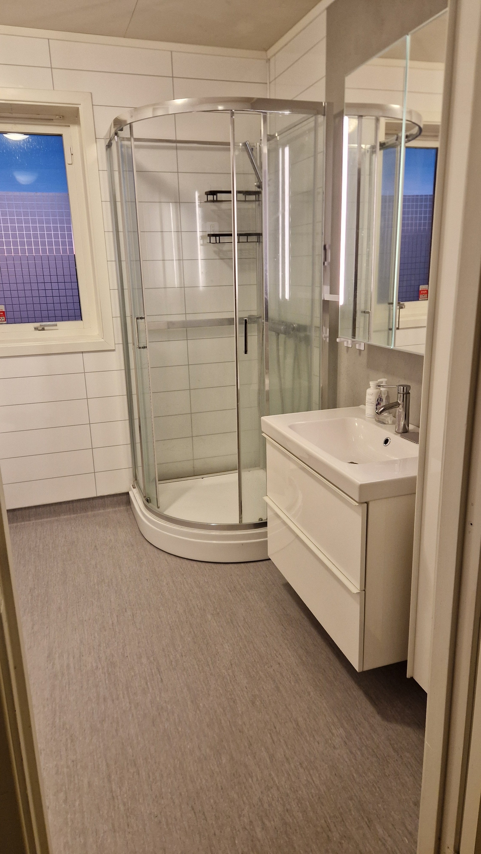 Nyoppusset bad Galleribilde