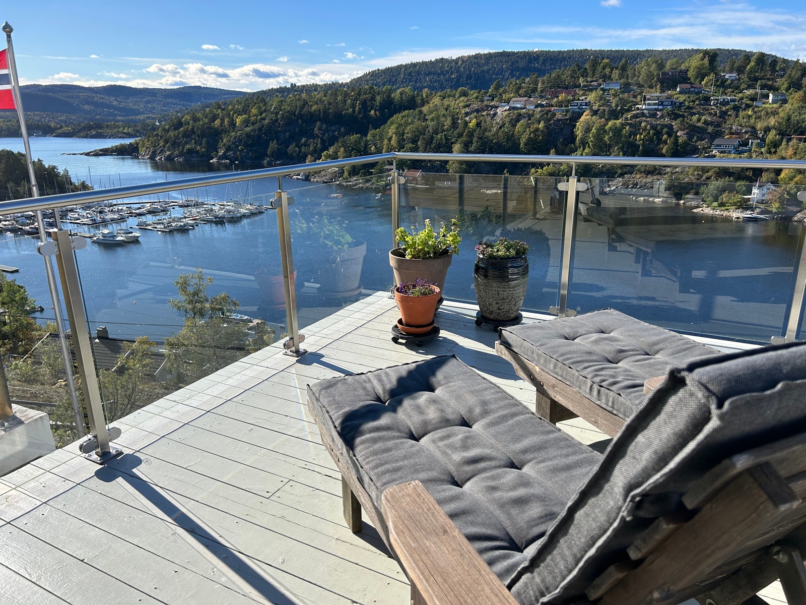 Utsikt til Drøbaksundet og Oscarsborg Galleribilde