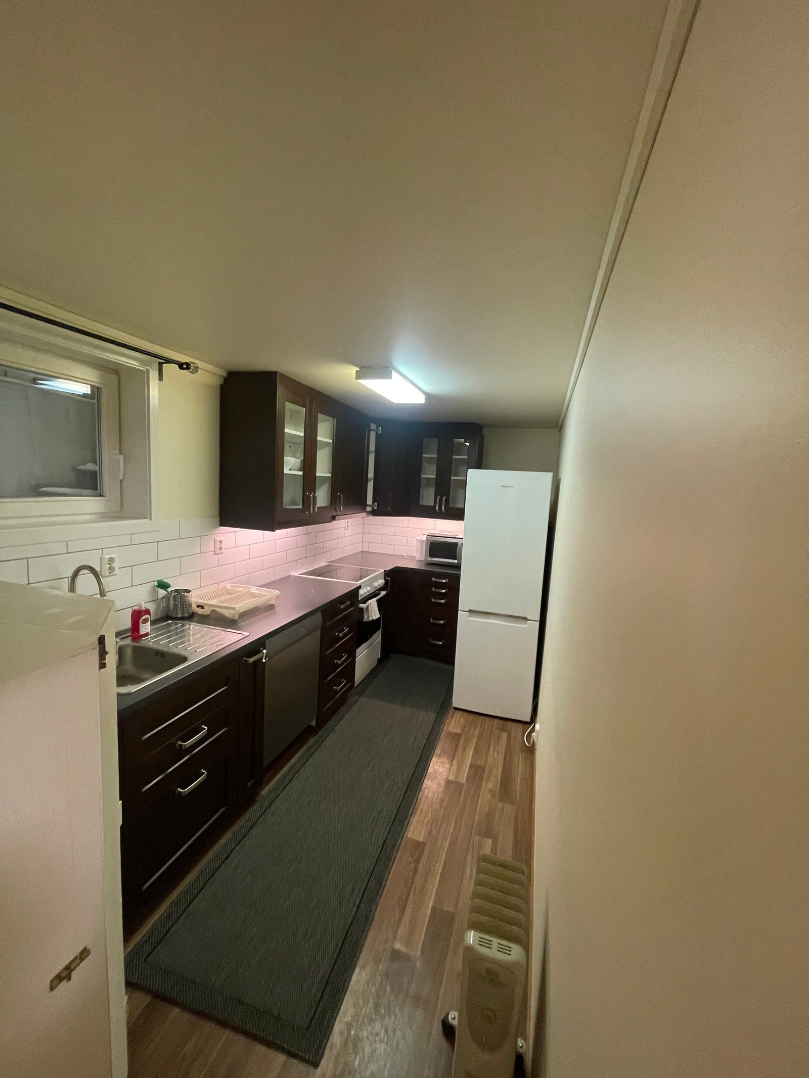 Separate Kitchen Galleribilde