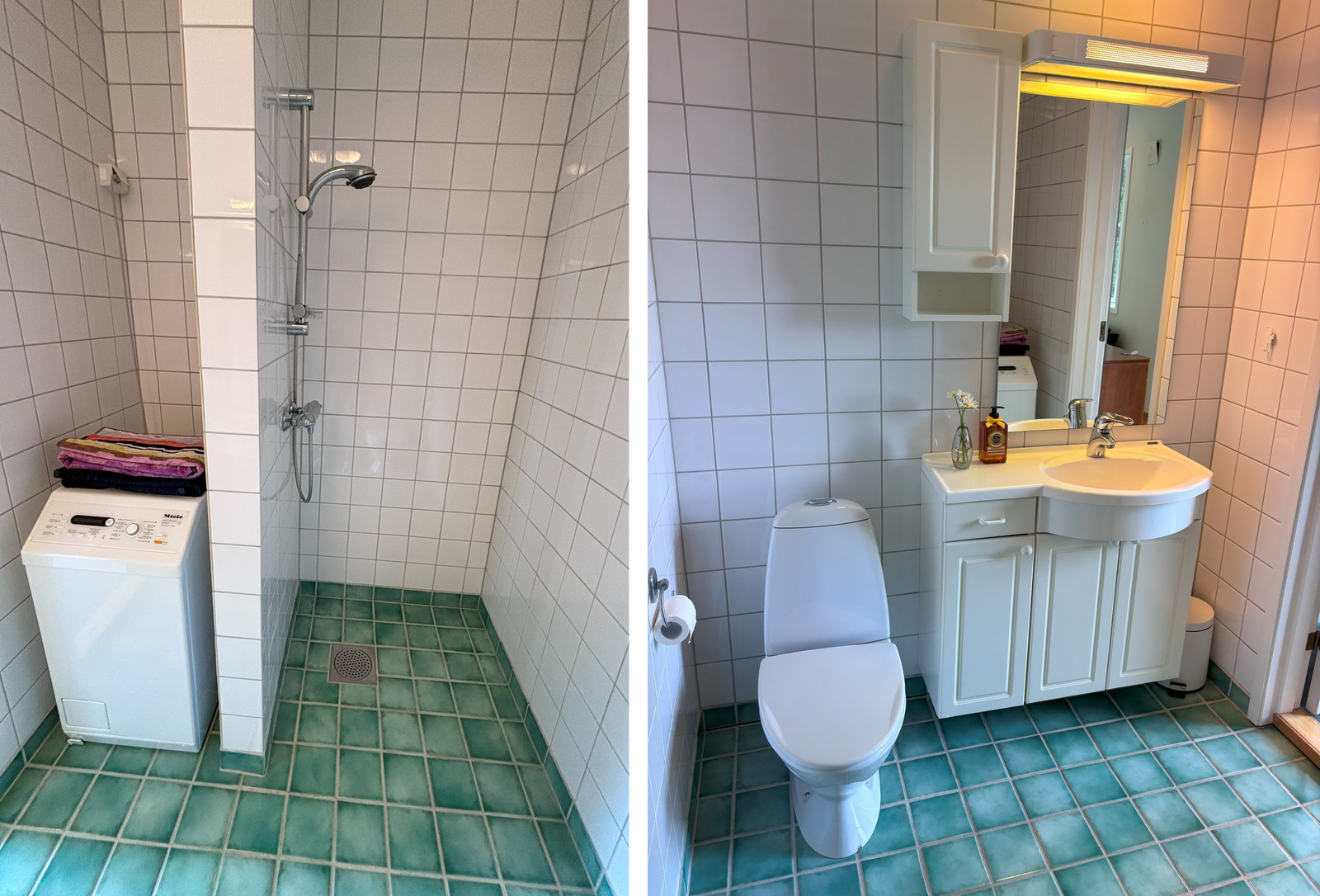 Lyst flislagt bad, med vaskemaskin Galleribilde