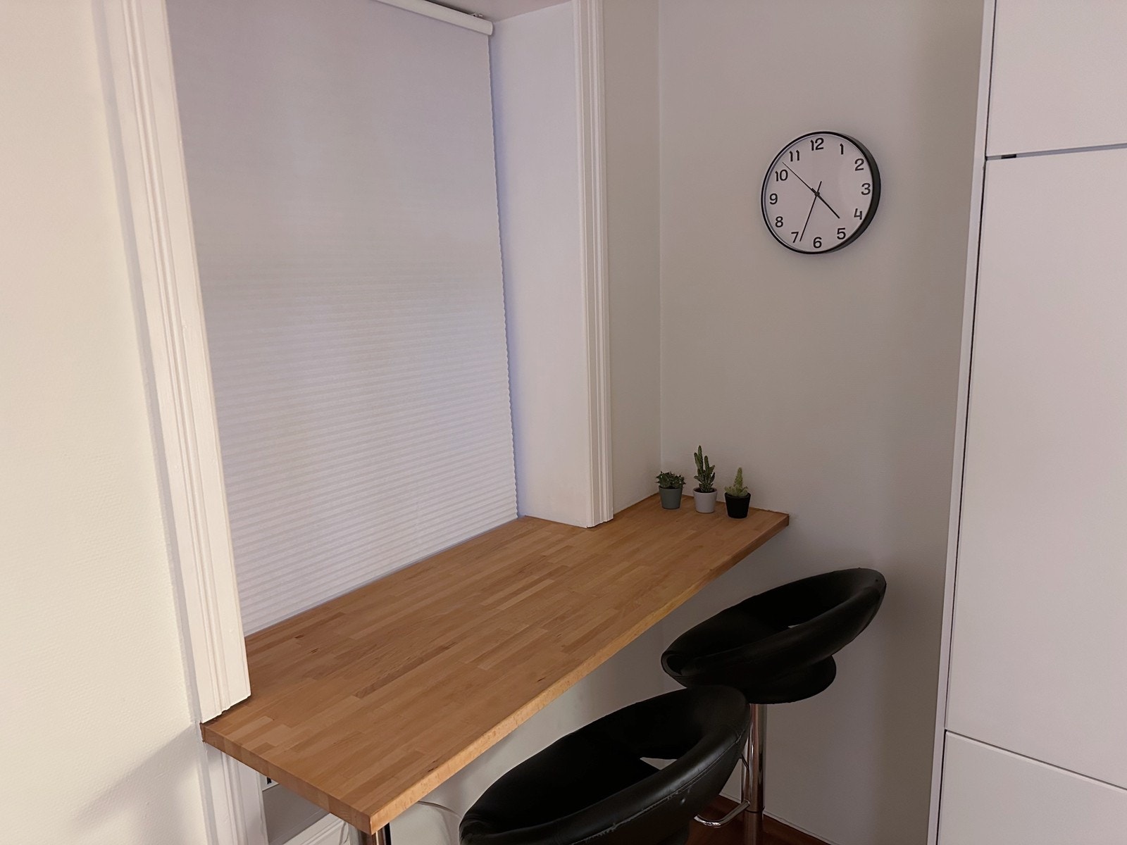 Sitteplass, perfekt sted å spise frokost. Galleribilde