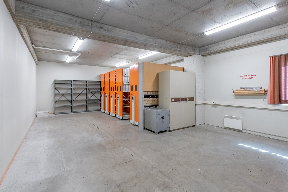 Lager med adkomst fra felles inngangsparti Galleribilde