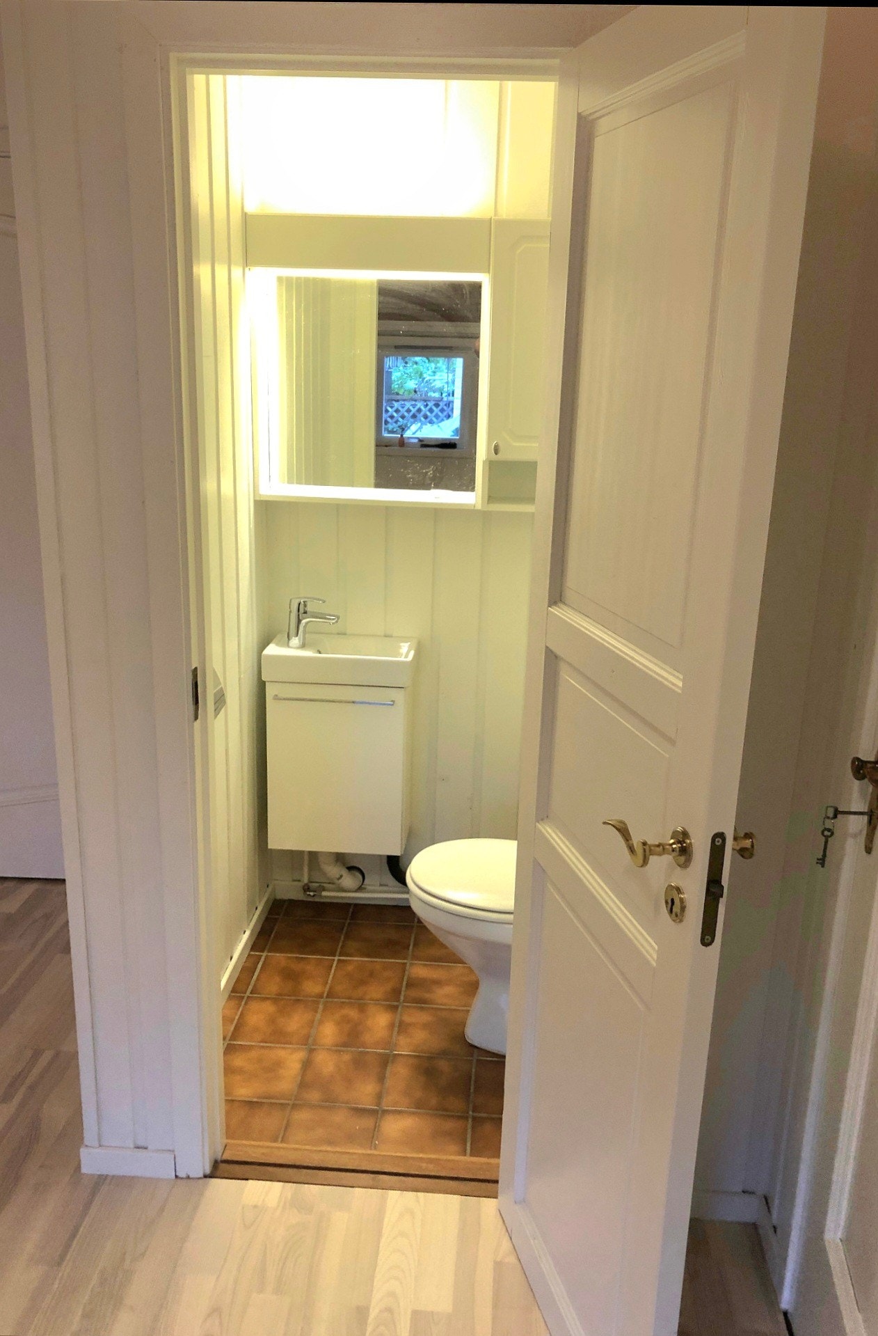 Toalett Galleribilde