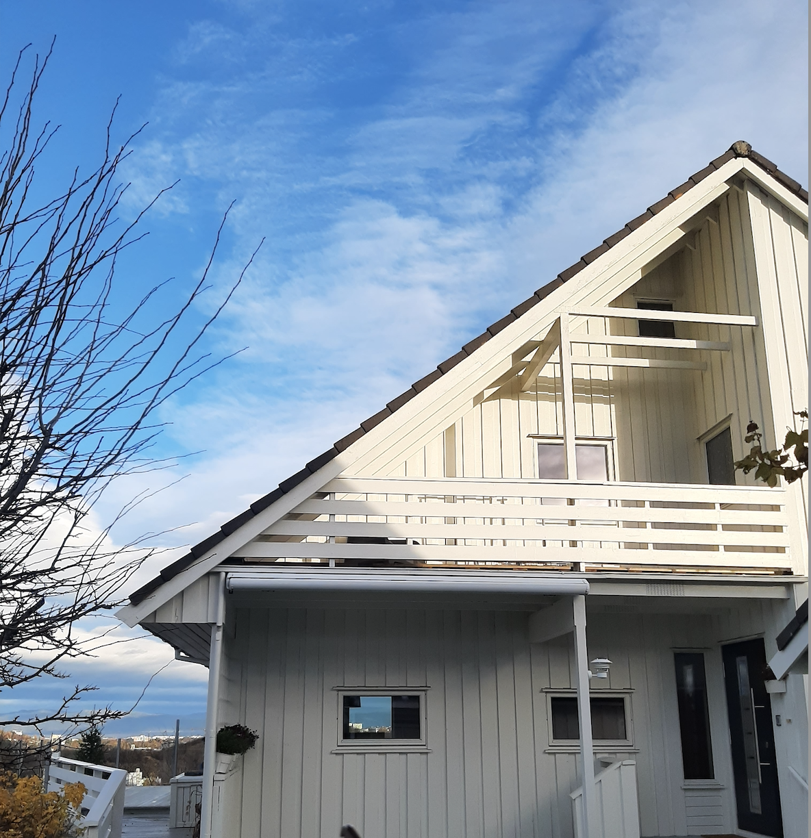 Moderne leilighet i 2. etg i enebolig med rolige omgivelser Galleribilde