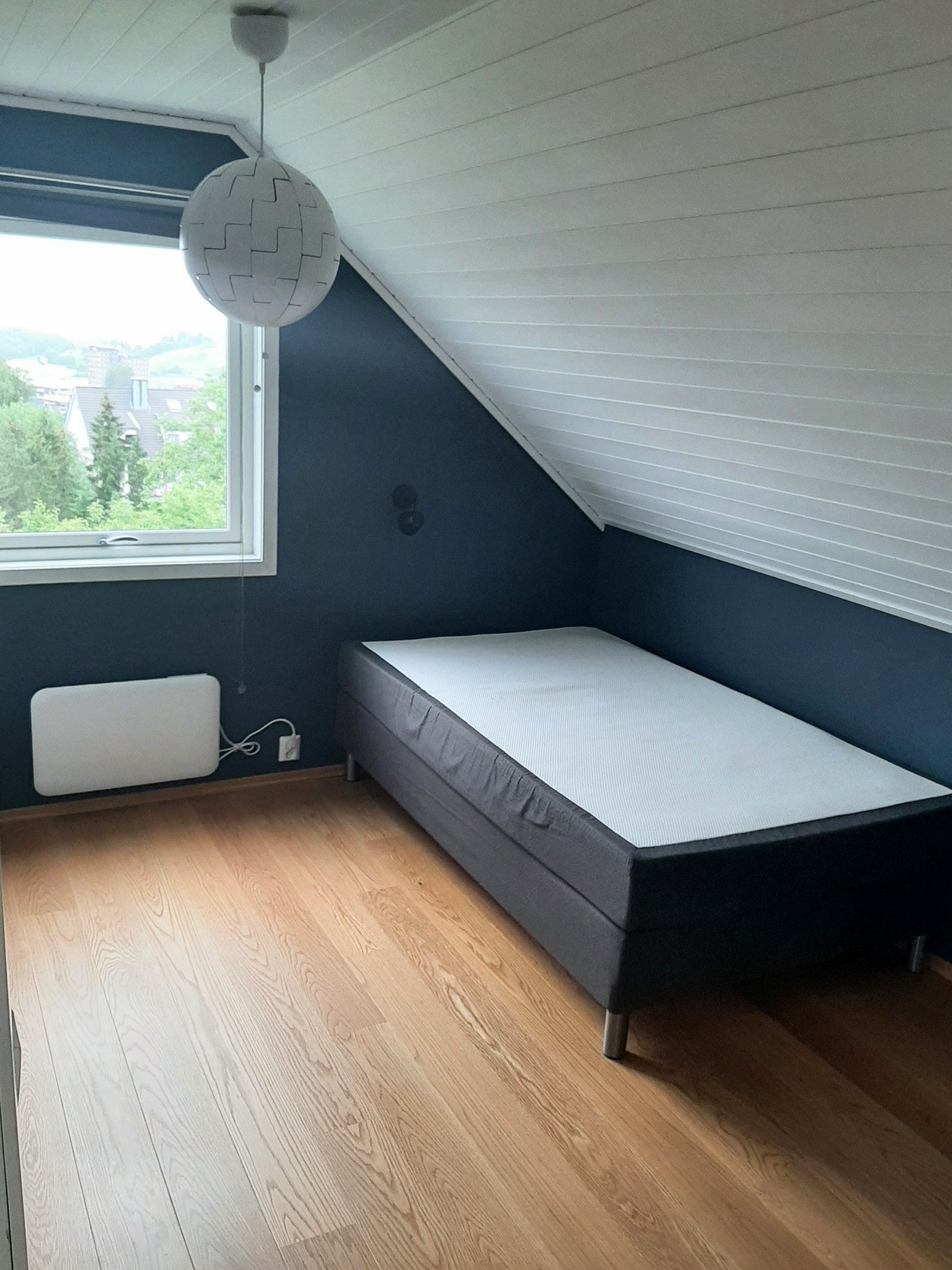 Soverom 2: 8,1 m2 Galleribilde