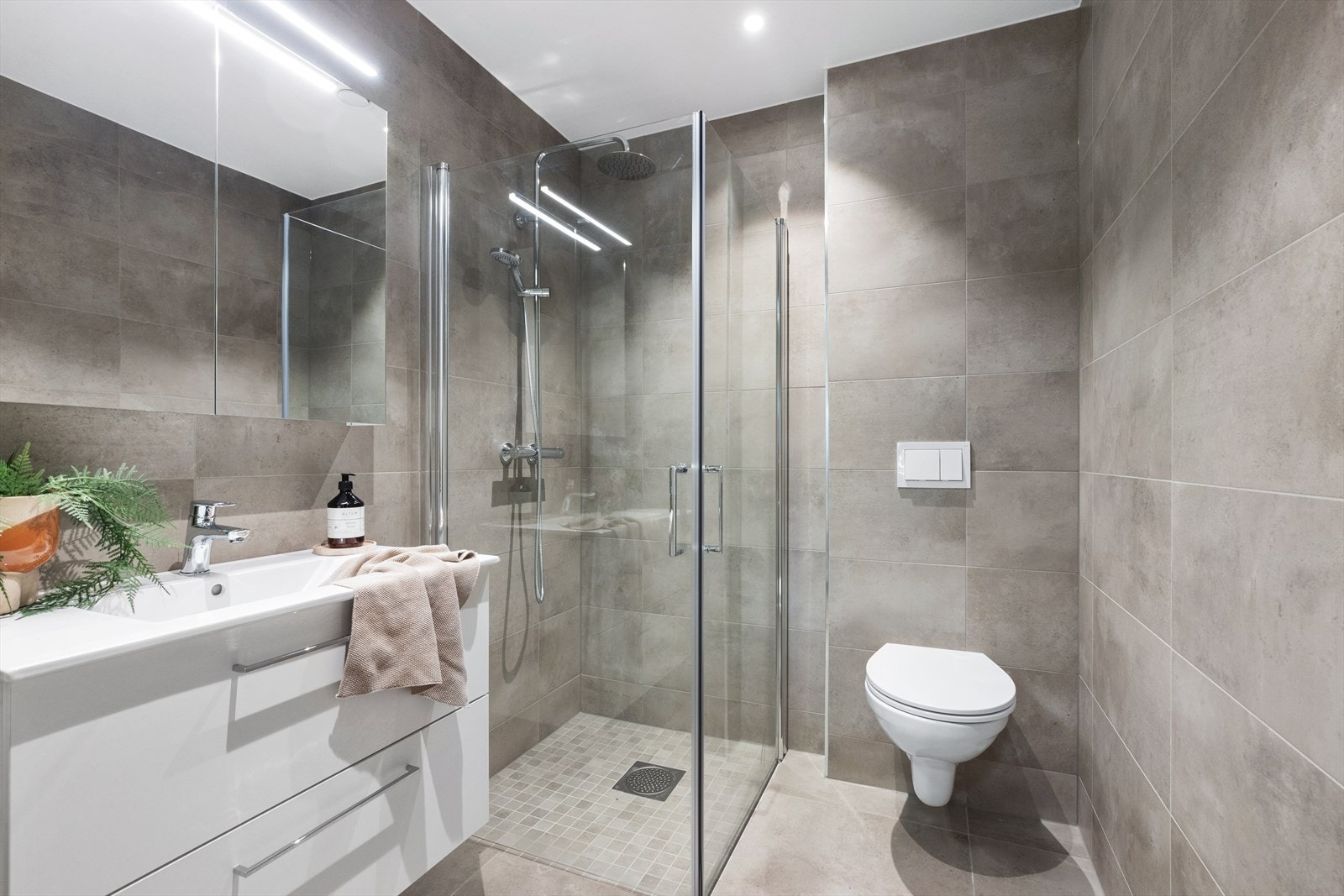 025_Bad 1.jpg Galleribilde