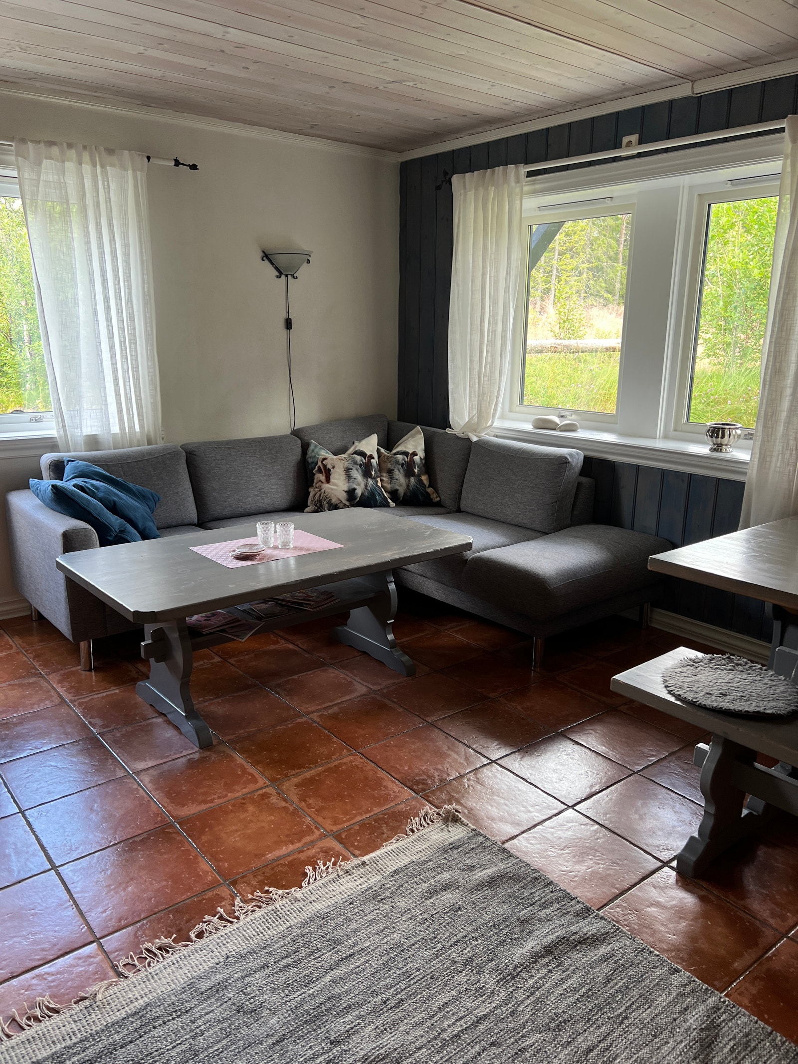 Sittegruppe i stue Galleribilde