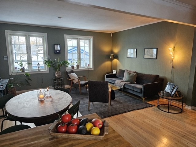 stue med spiseplass Galleribilde