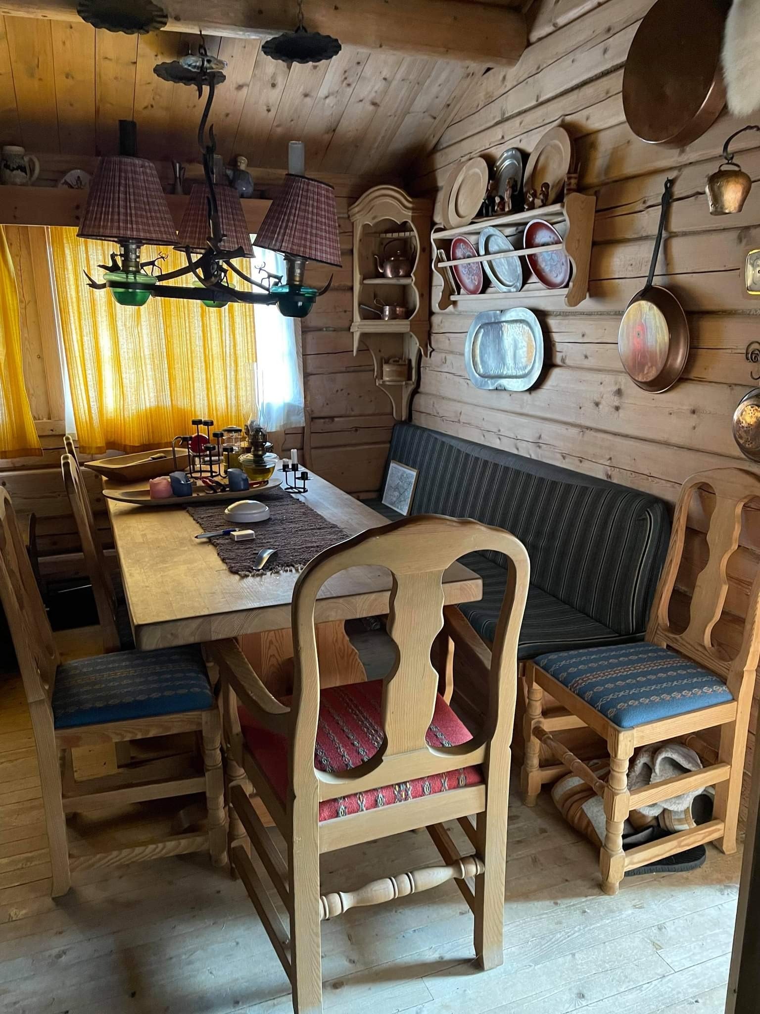 Spisestue hytte Galleribilde