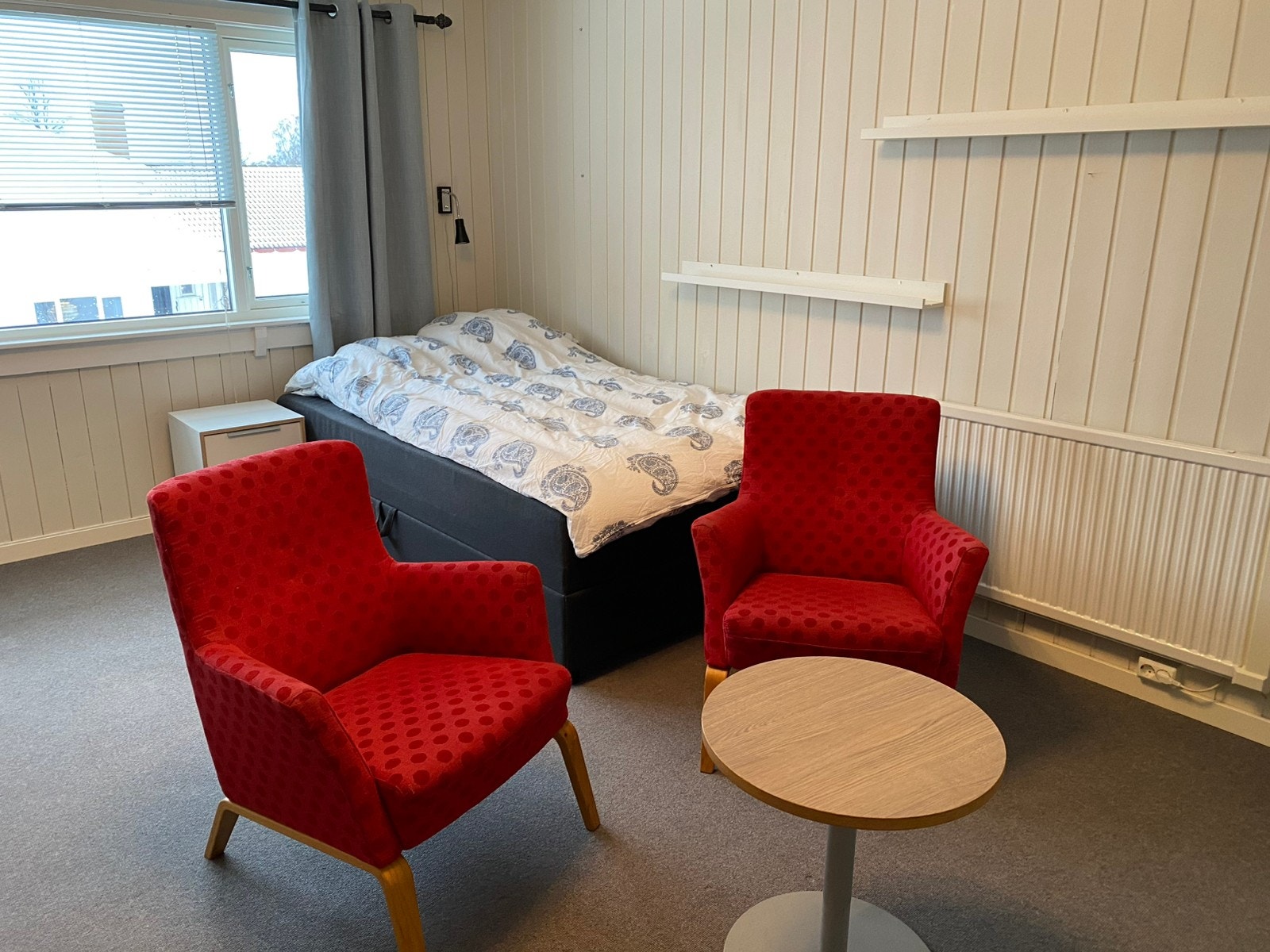 Rommet er møblert Galleribilde