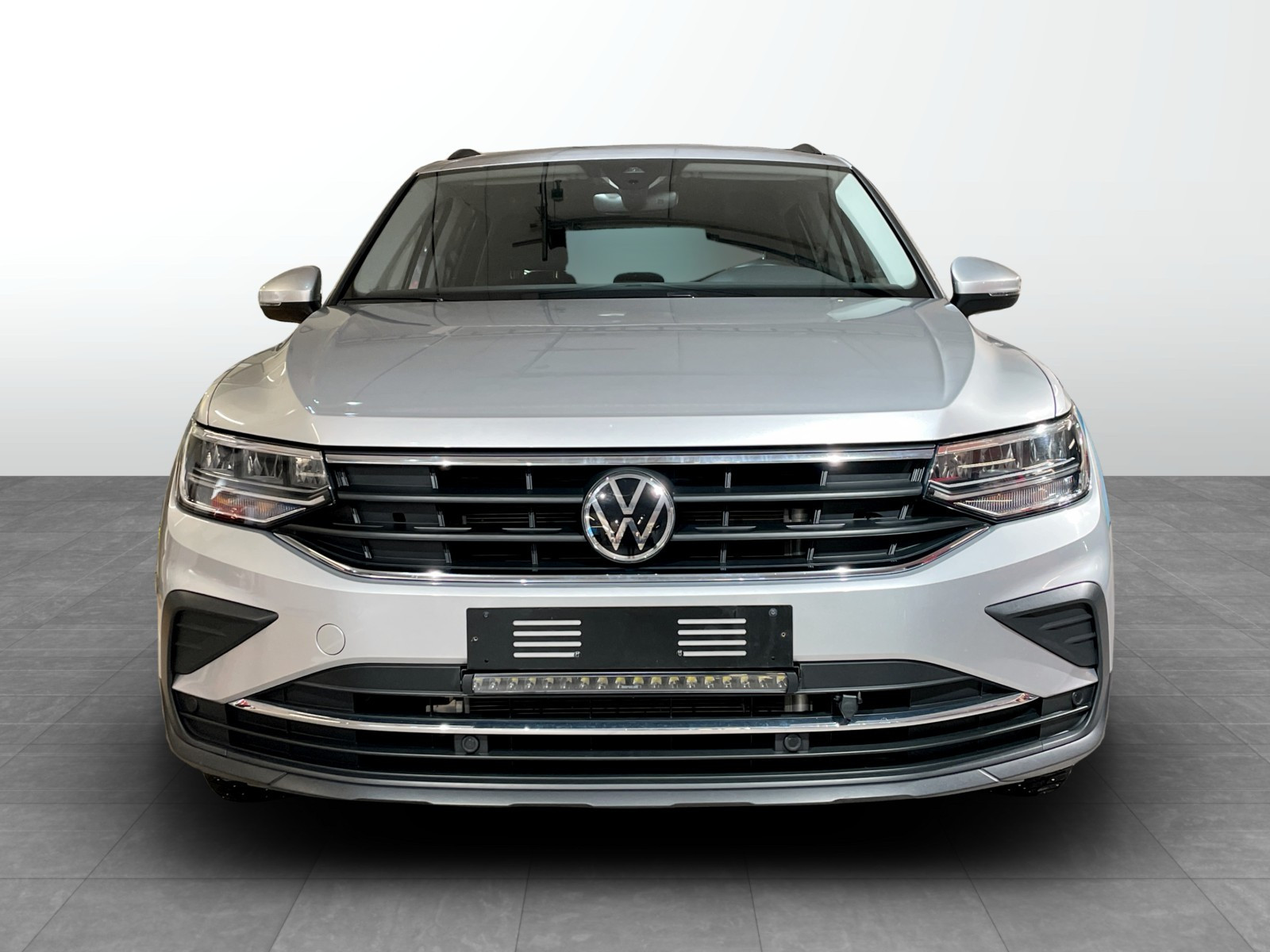 Volkswagen Tiguan 1,4 eHybrid 245hk Life Krok, Ekstralys, Defa++ 2