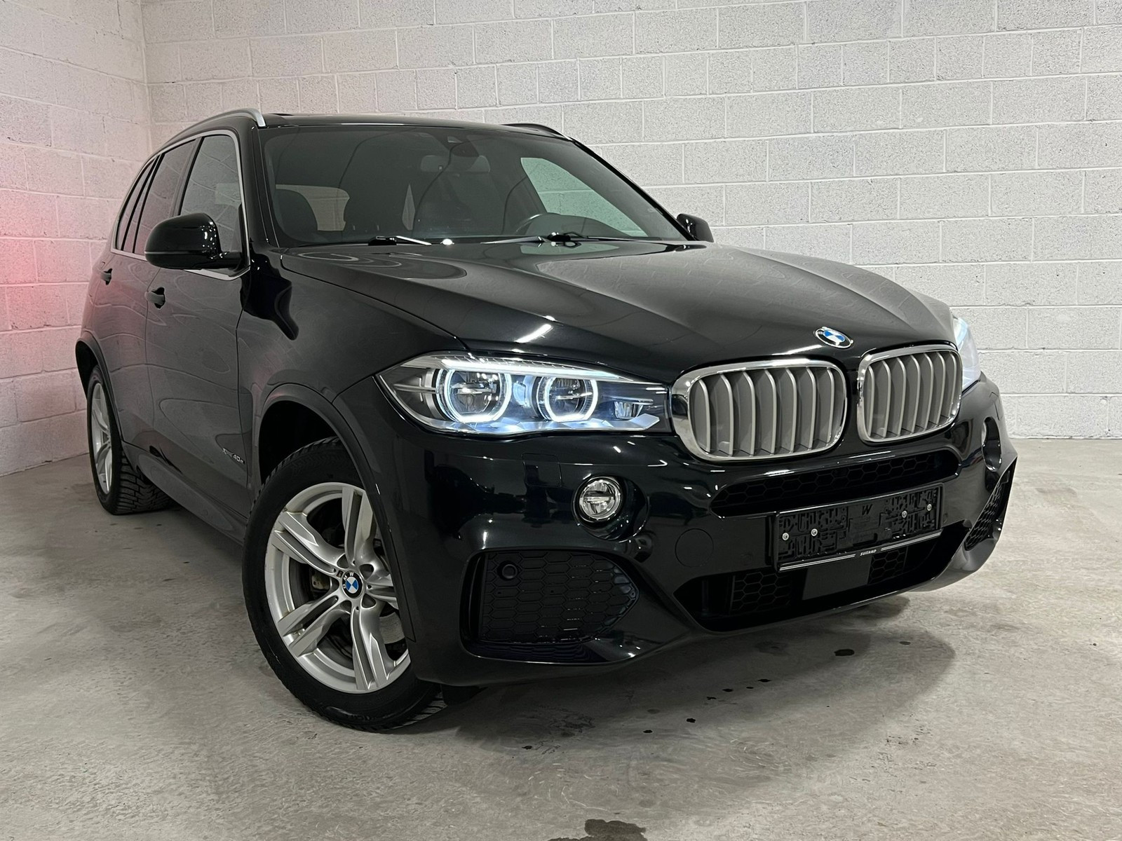BMW X5 XDRIVE40E 313HK/KROK/H&K/RATT.V/R.KAM/TOPP UTSTYR/ACC/+ 3