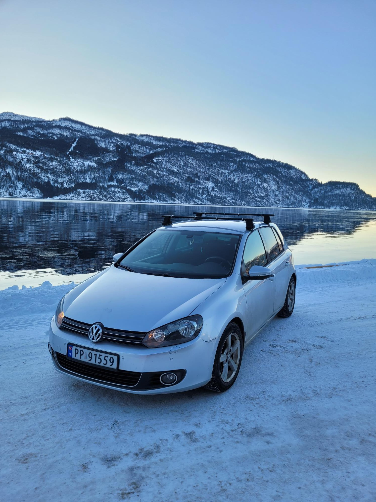 Volkswagen Golf 2,0 TDI 140hk Highline 4Motion 2