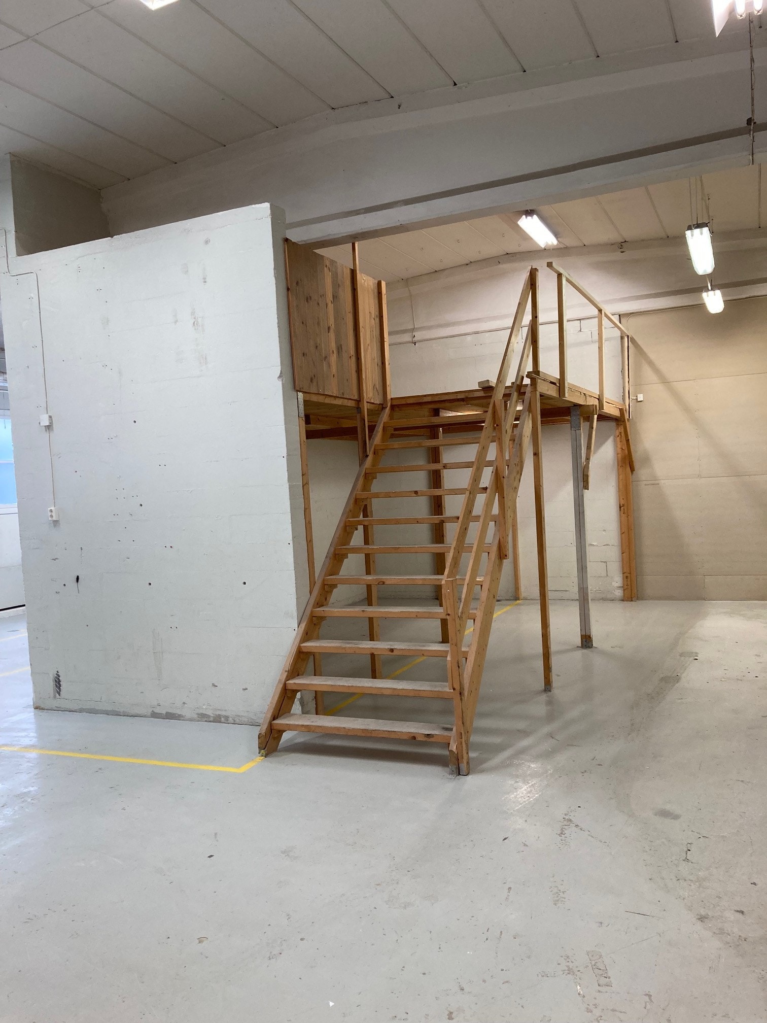 Lager 15-395m2
Høye porter, god takhøyde. Galleribilde