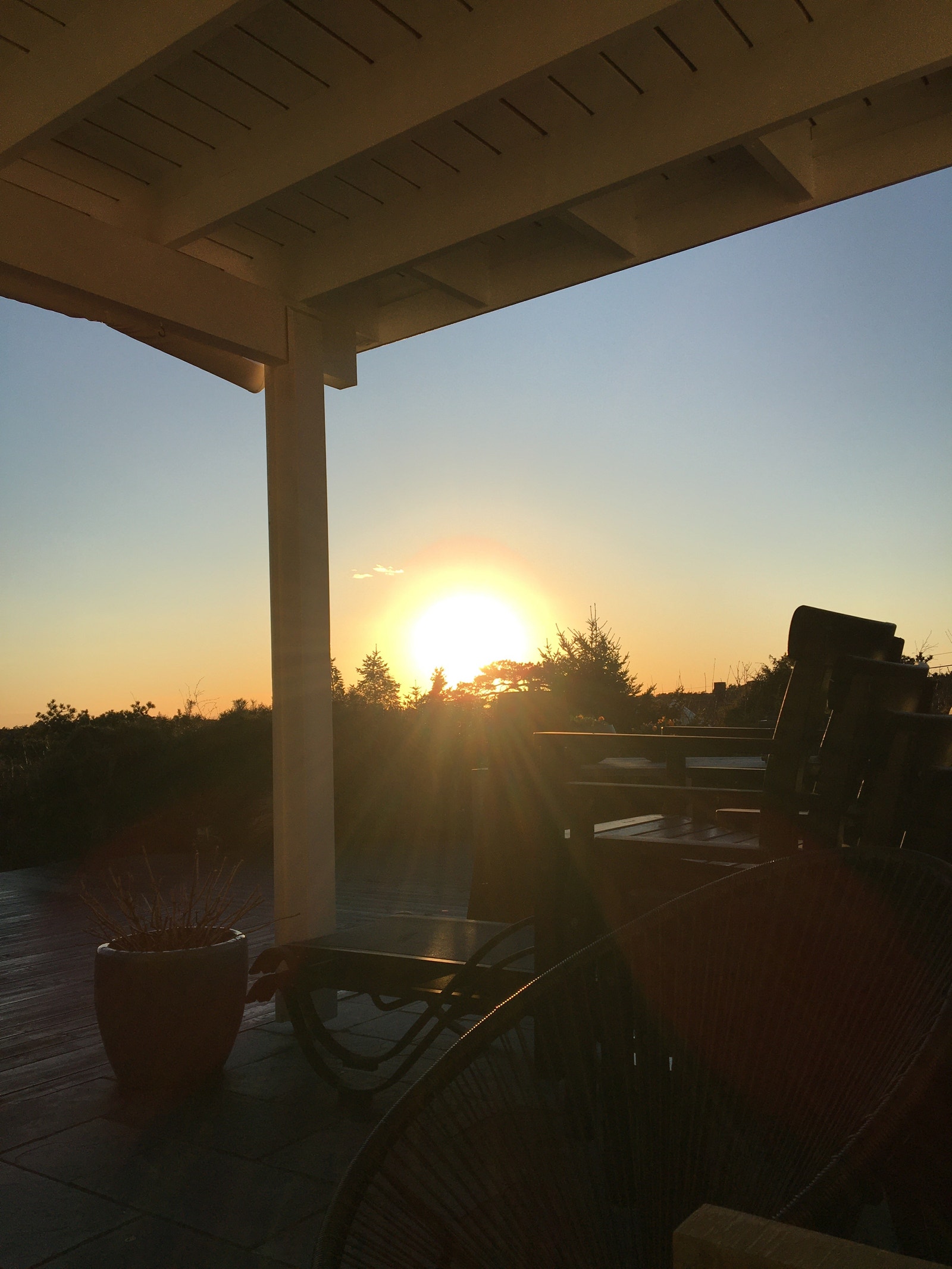 Solnedgang fra uteplassen Galleribilde