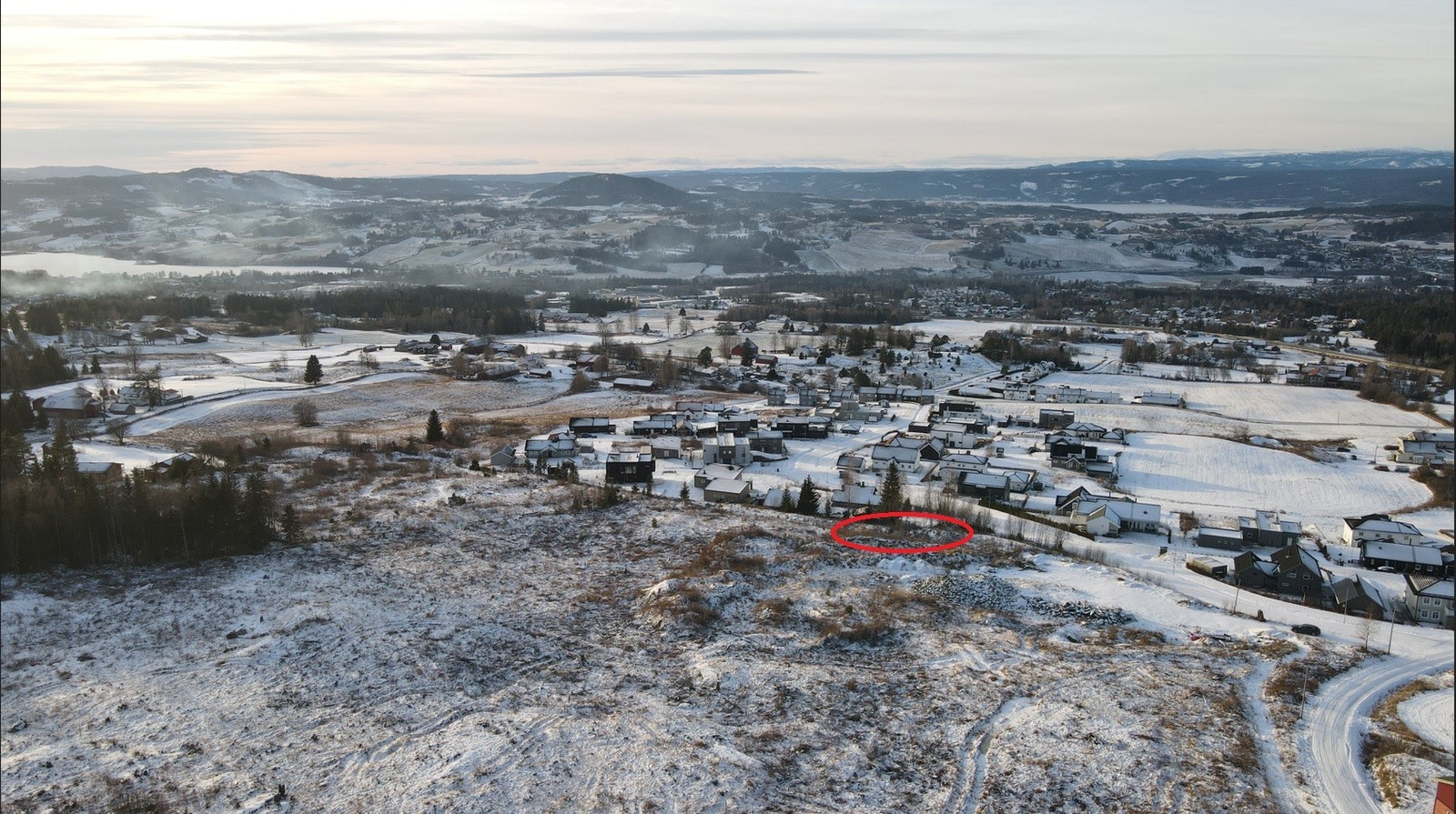 Flott vestvendt utsiktstomt Galleribilde