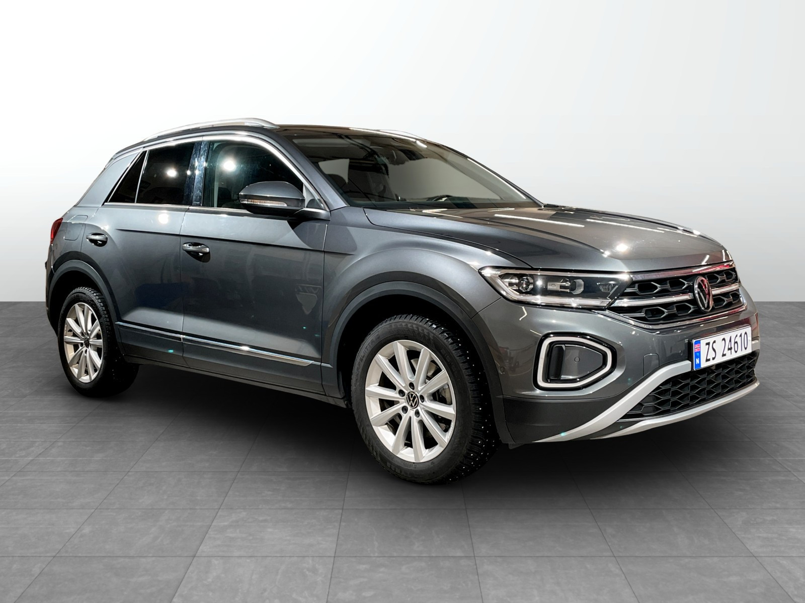 Volkswagen T-Roc 2,0 TSI 190hk Style 4MOTION LED, Webasto, Krok 3