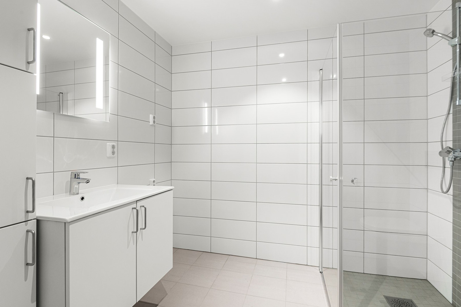 Flislagt bad på 5 kvm Galleribilde