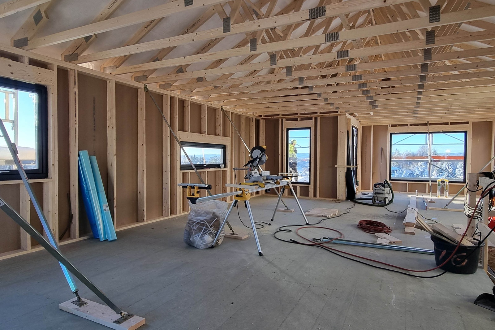 Foto fra 2. etasje i hus 2 som er under bygging. Foto tatt fra der badet skal stå ferdig Galleribilde