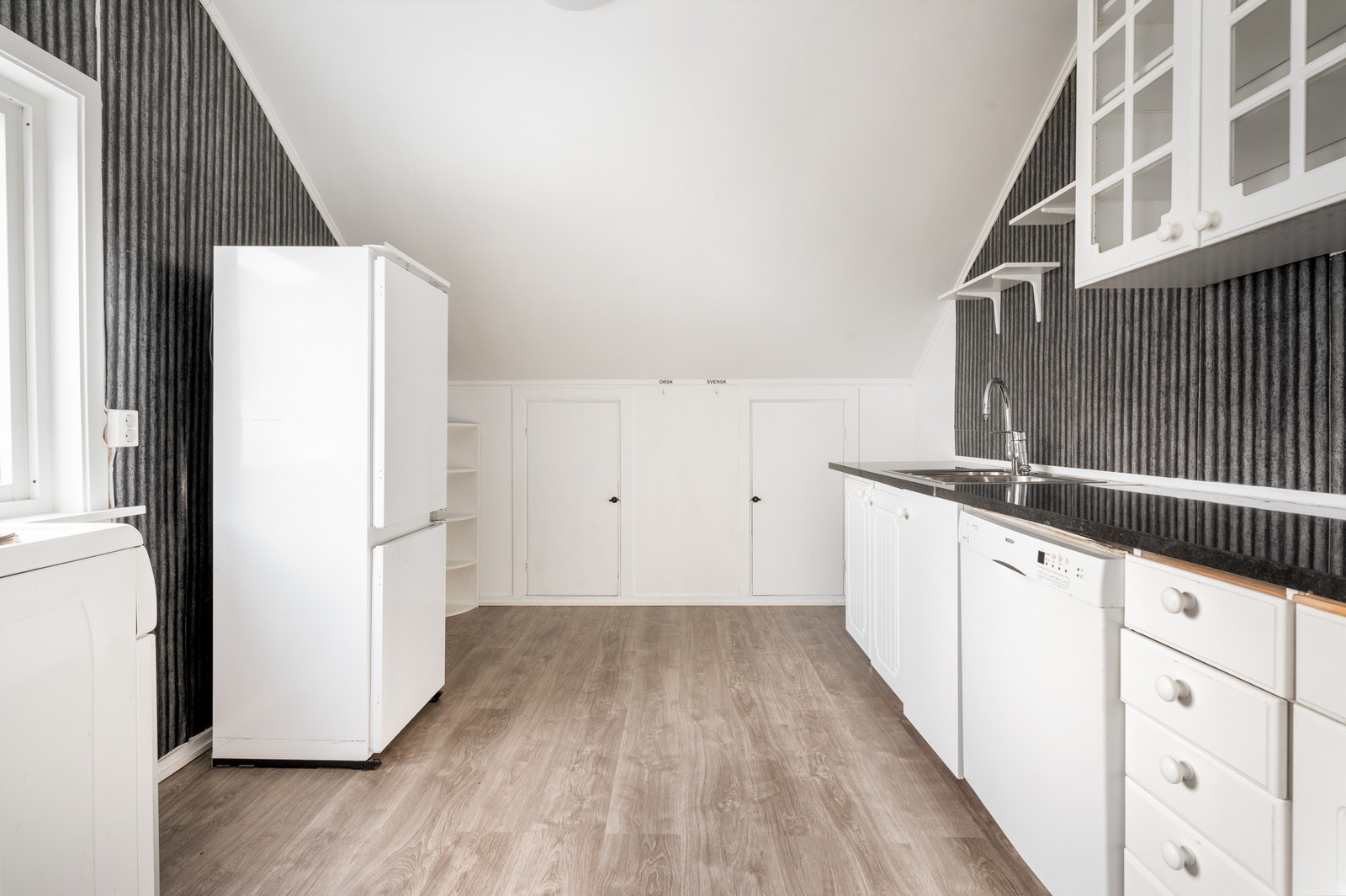 Kjøkken fra annen vinkel Galleribilde