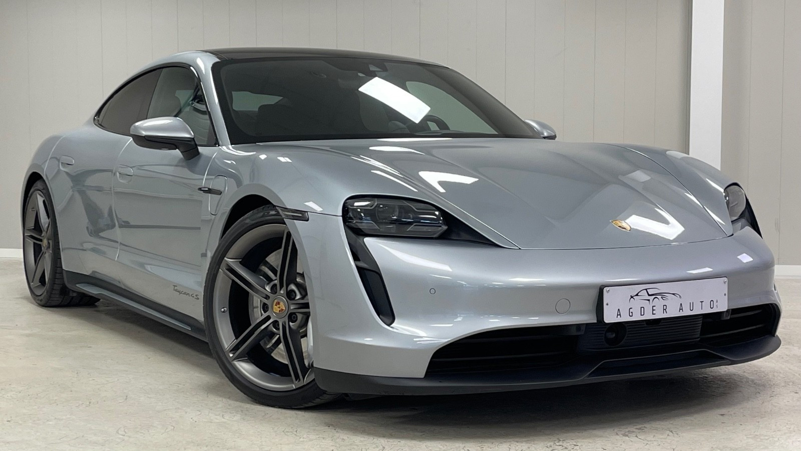 Porsche Taycan 4S PBP/BOSE/Pano/18V/s.Chrono/Matrix/5S/Bakaxel/21+20 2