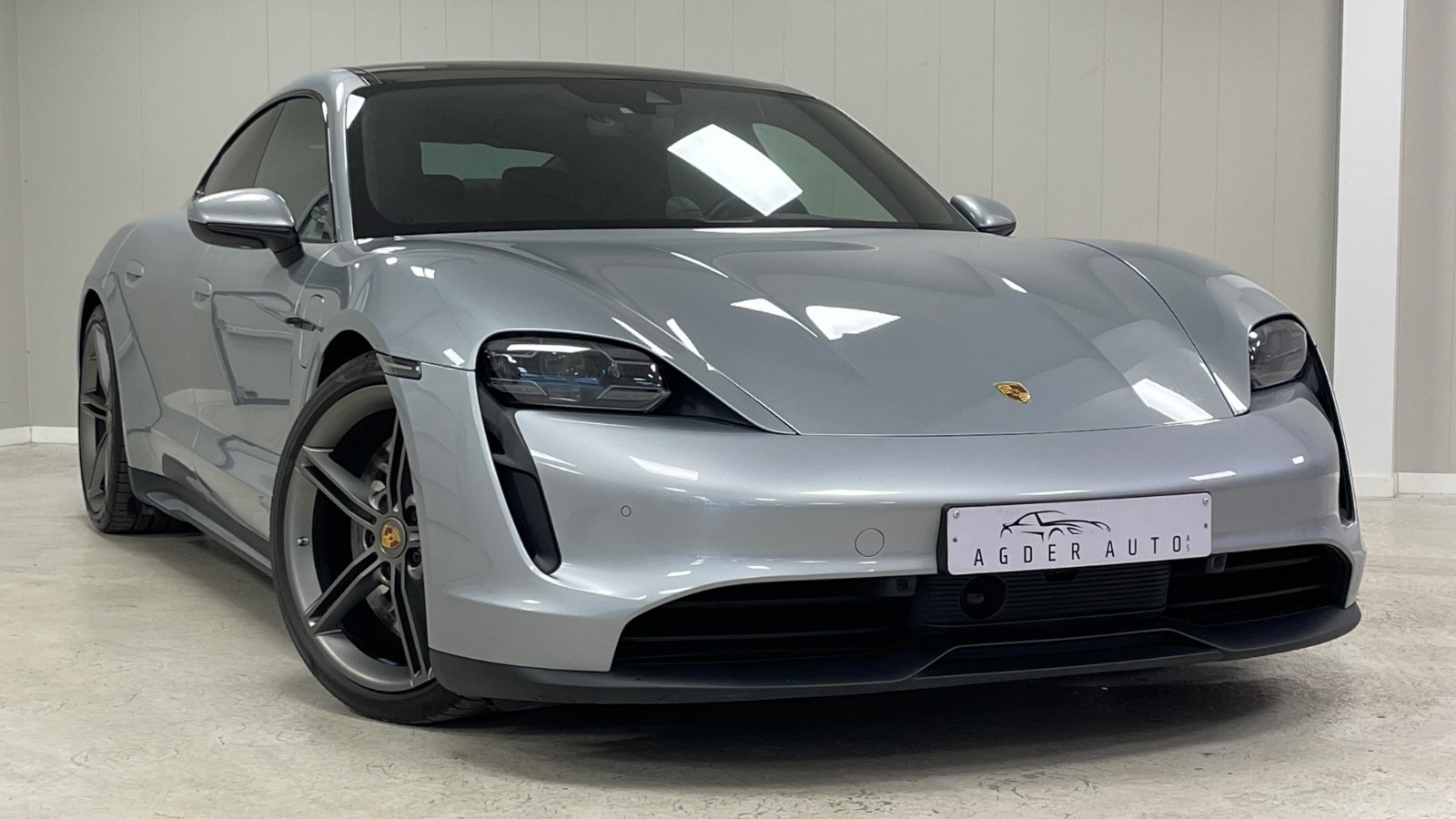 Porsche Taycan 4S PBP/BOSE/Pano/18V/s.Chrono/Matrix/5S/Bakaxel/21+20 3