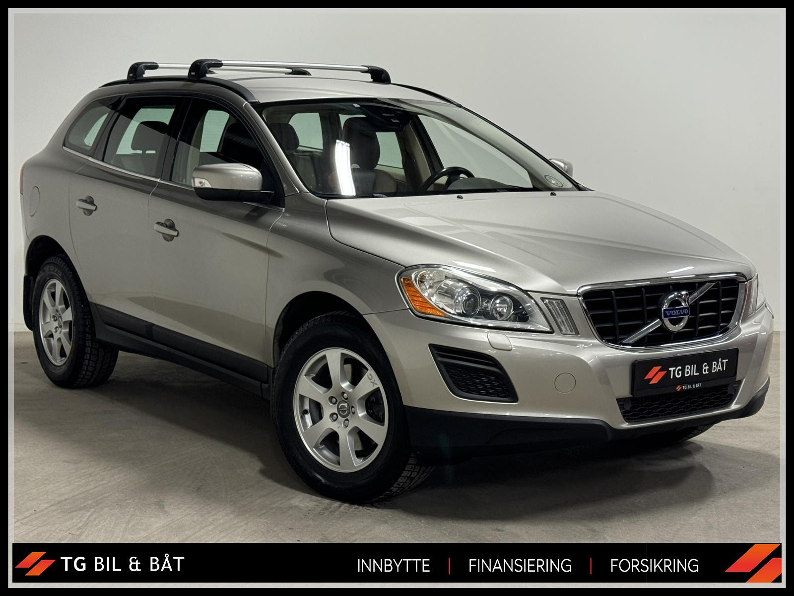 Volvo XC60 D3 Momentum Aut - P.VARM/SKINN/XENON/CRUISE/KROK/NY EU