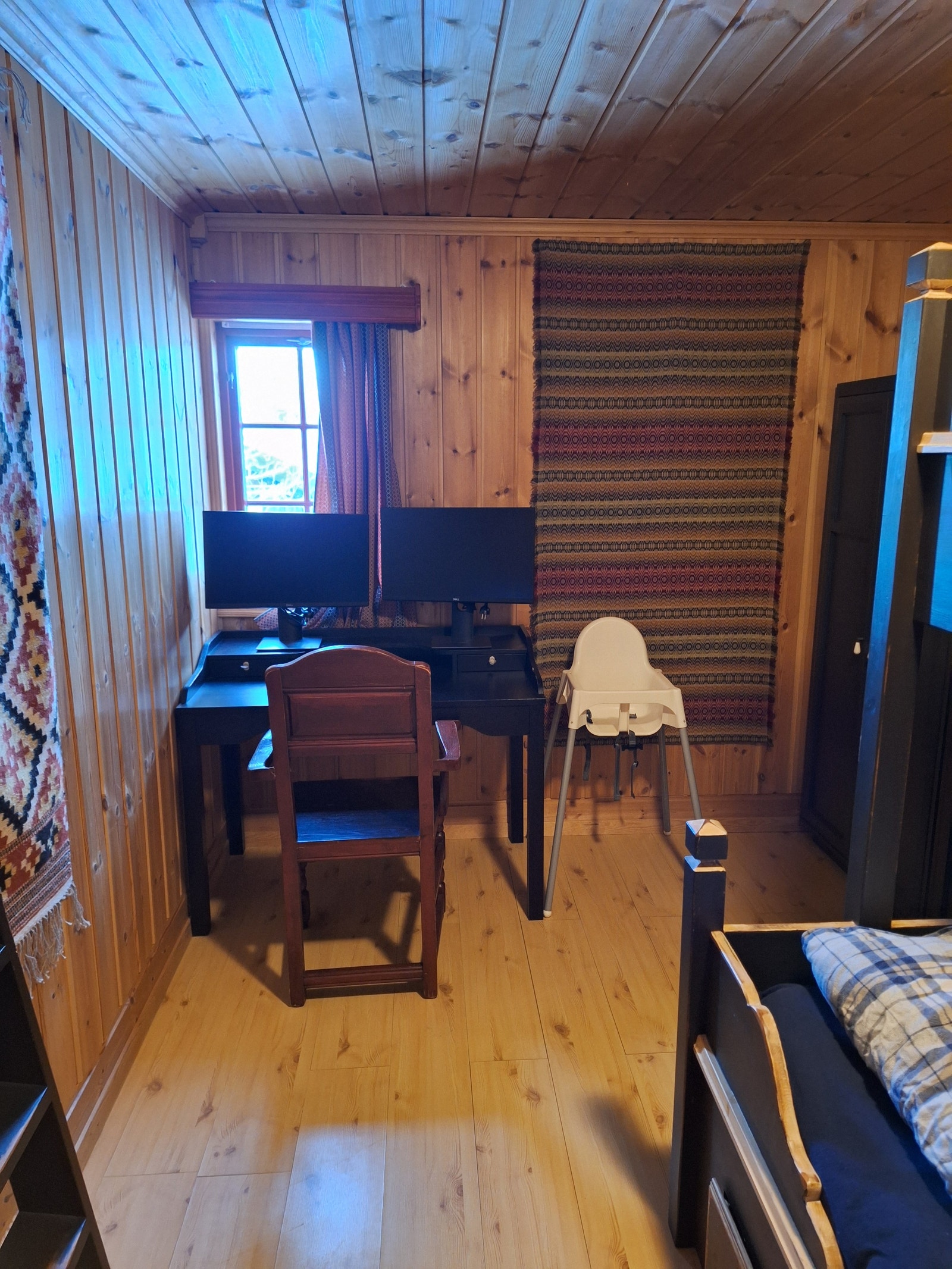 Kontorplass for de som bare må jobbe litt innimellom. Galleribilde