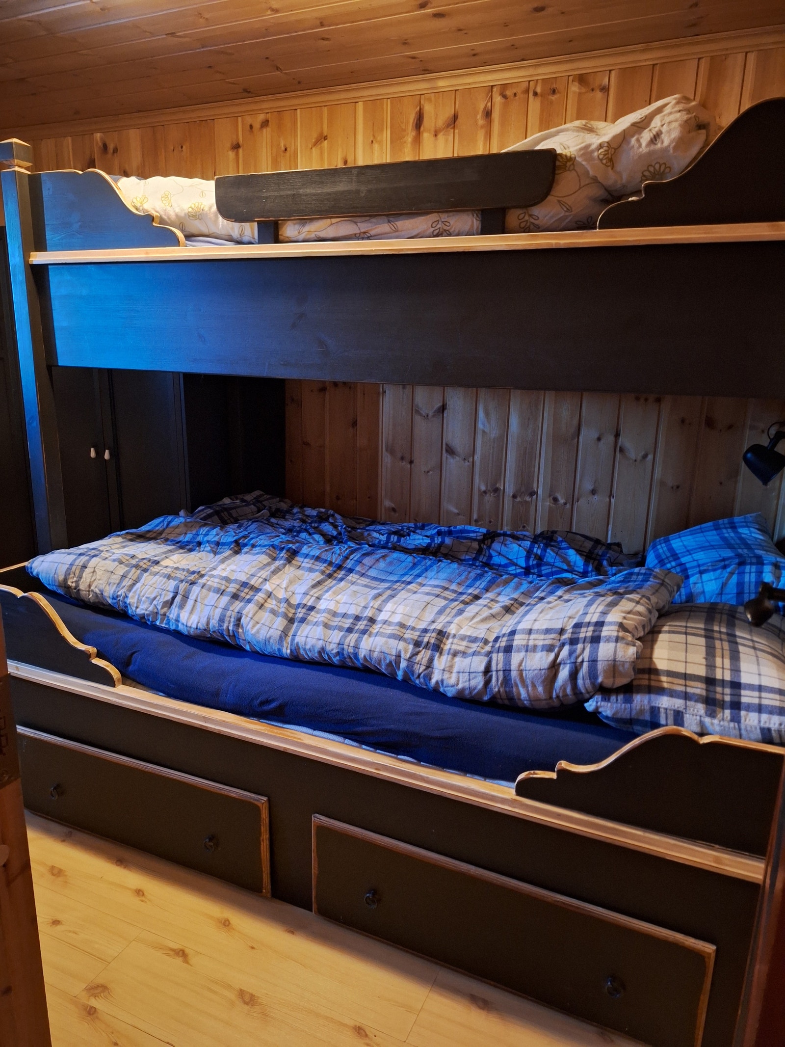 Typisk ungdoms rom plass til 3. Galleribilde