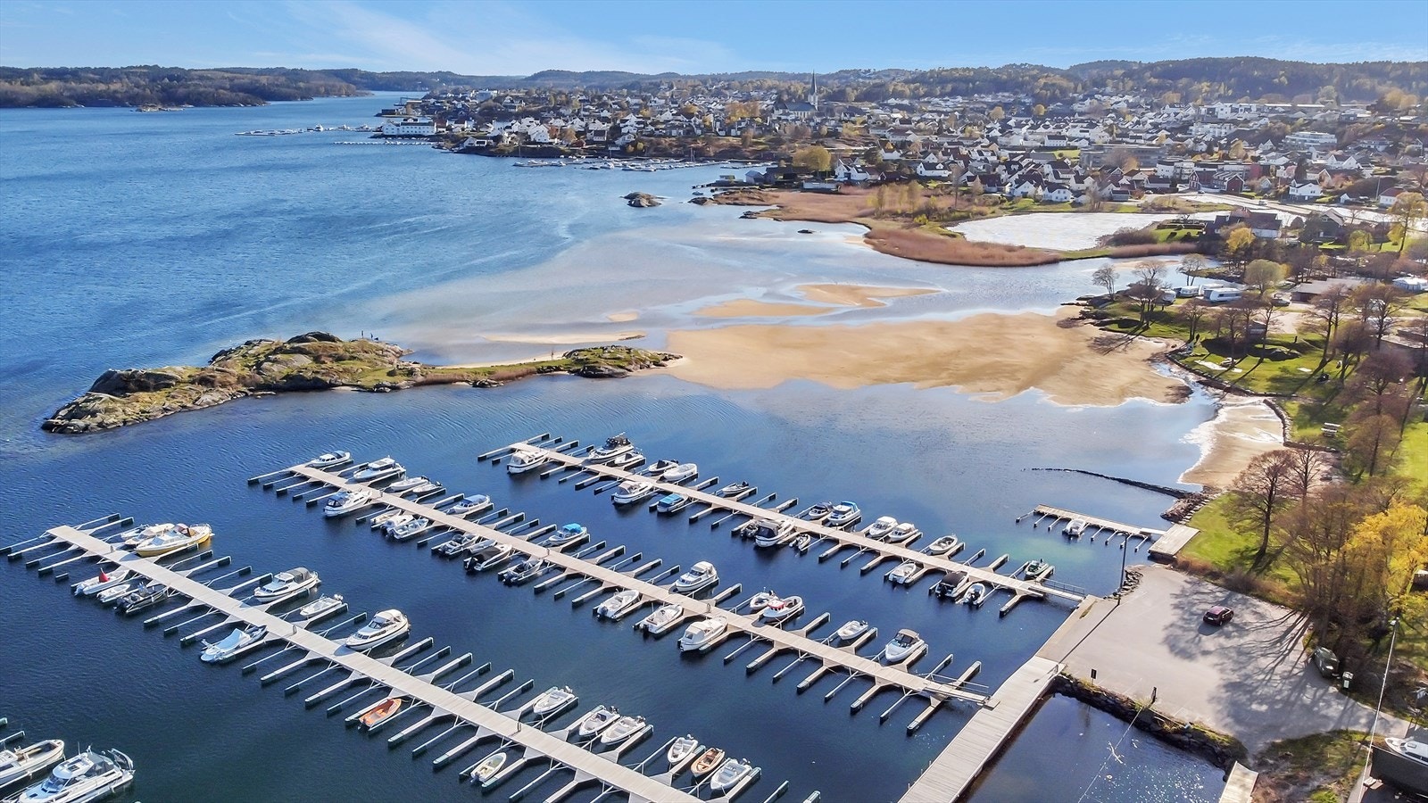 Tingsaker båthavn Galleribilde