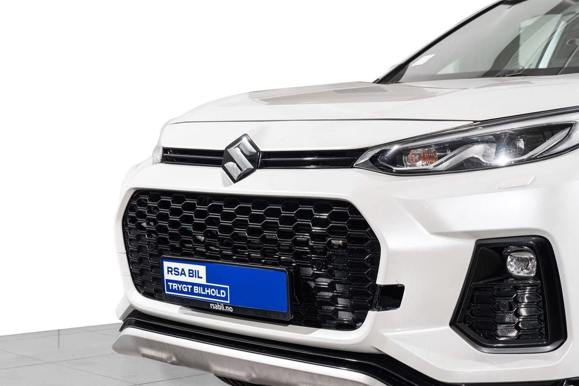 Suzuki Across E-Four PHEV 306hk GLX First Edition 2