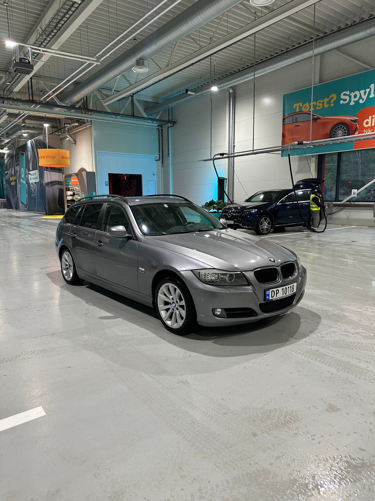 BMW 3-serie 320d xDrive / Skinn / NaviPro 3