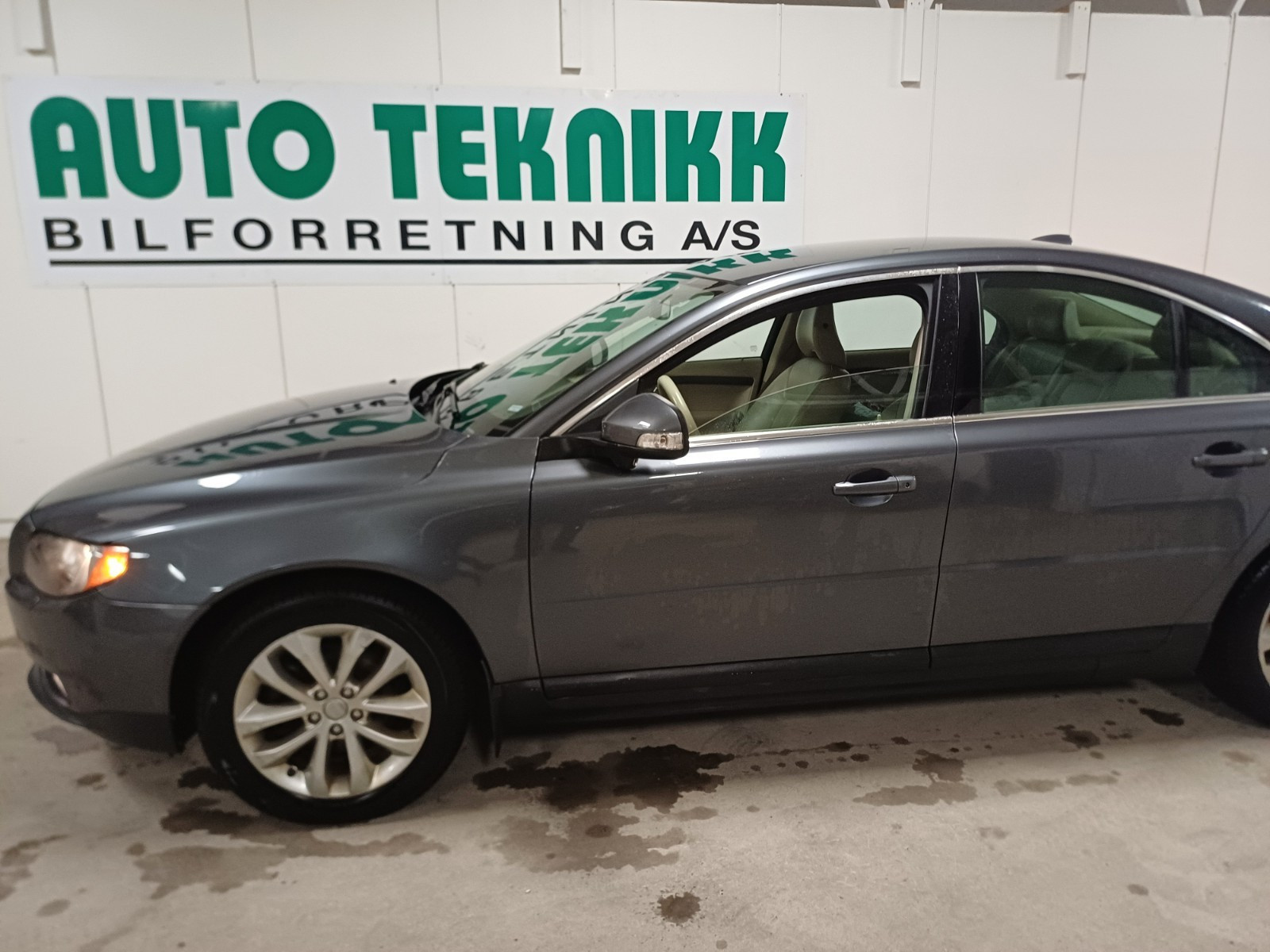 Volvo S80 2.4 D5 185 HK Automat/Skinn/Cruise 3
