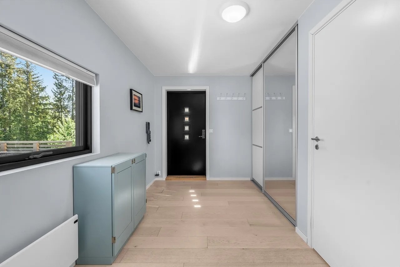 Entre/inngang Galleribilde