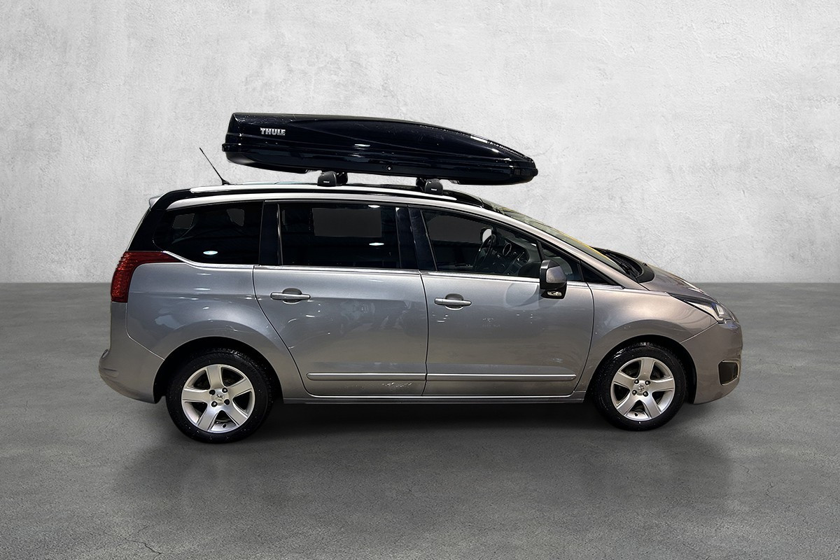 Peugeot 5008 Automat // EU 10.26 // 7 seter /// R.kamera // garanti? 2