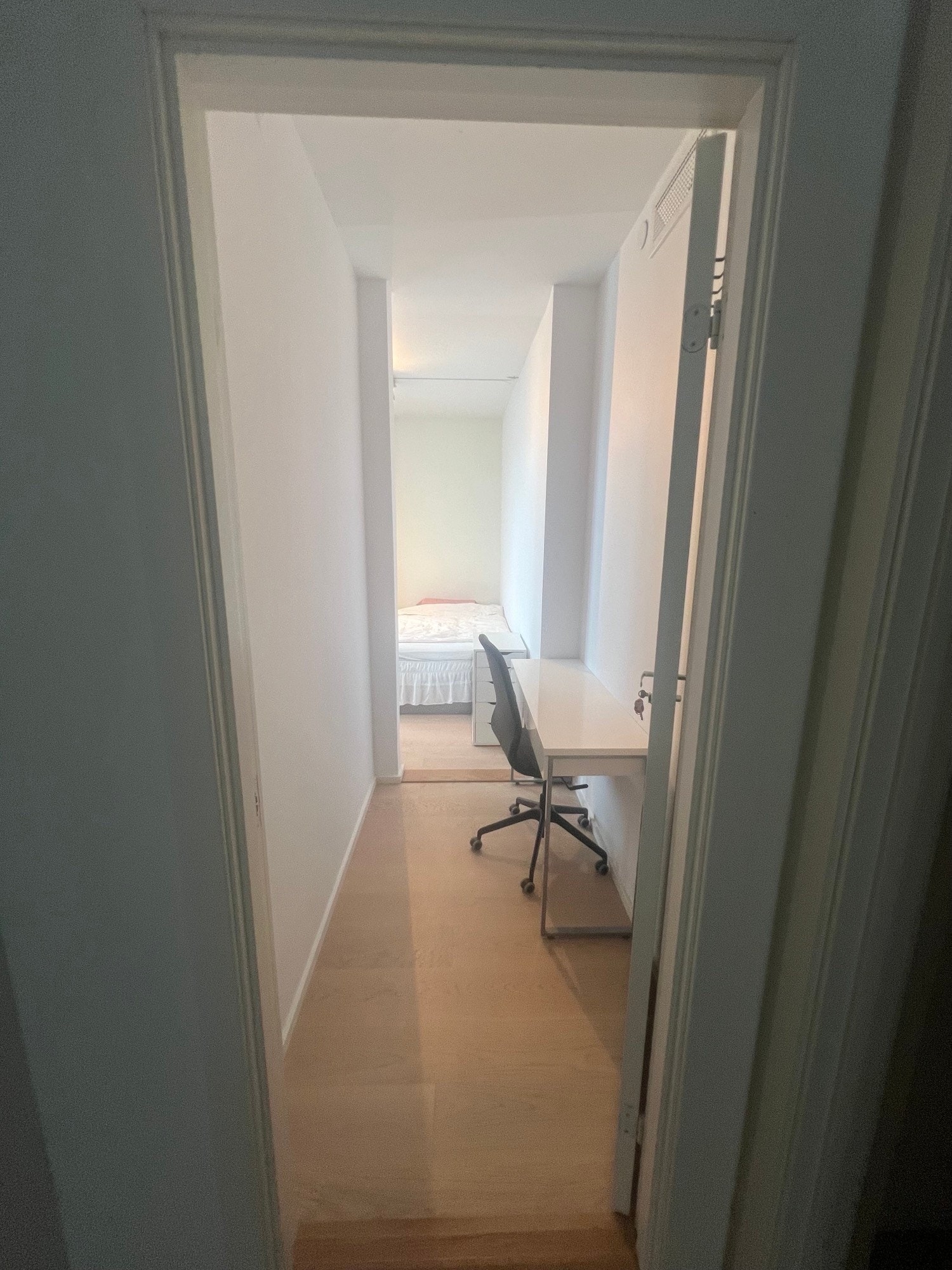 gang tilhører rom 2- 10.800,- Galleribilde