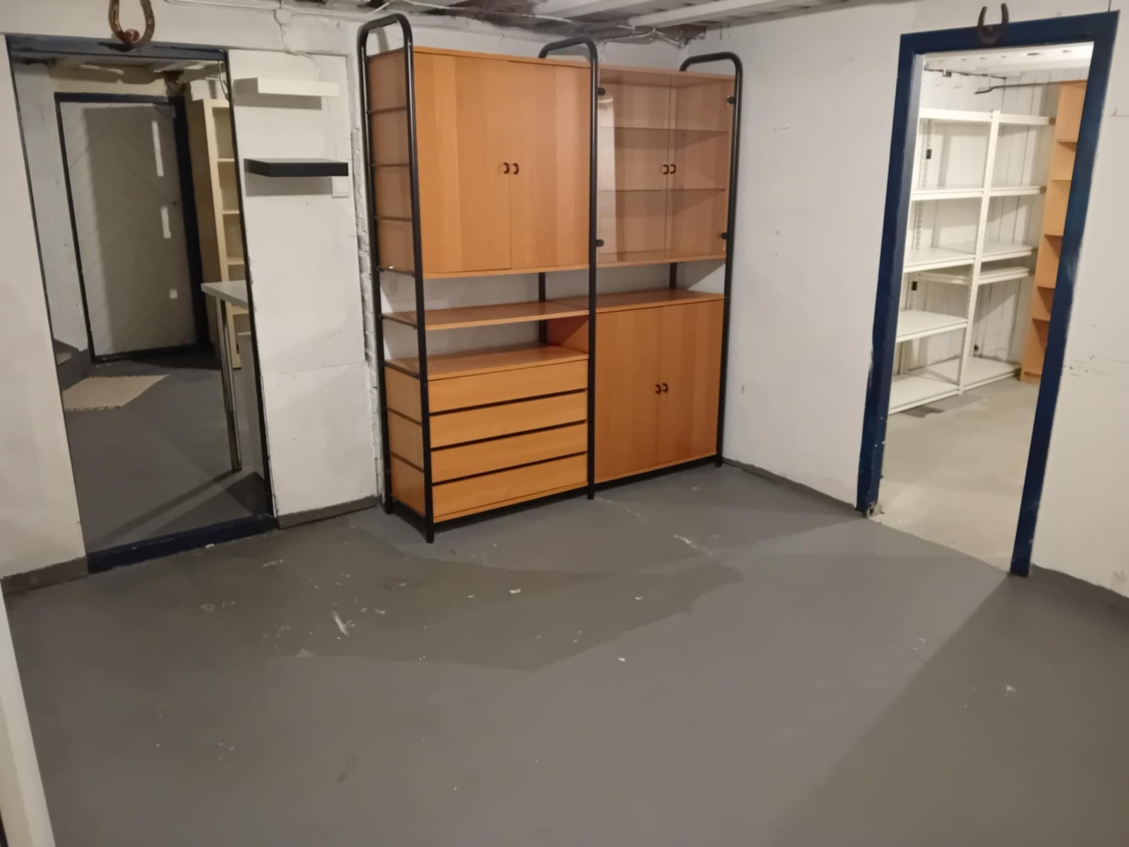 Stor kjeller Galleribilde