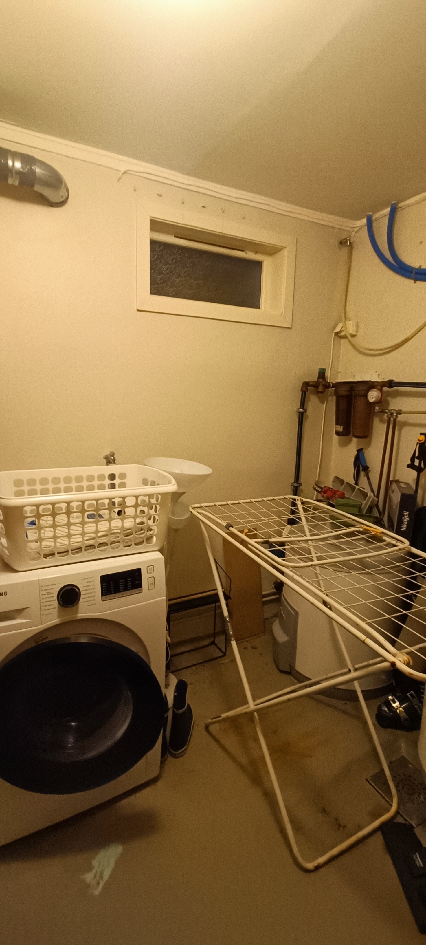 Vaskerom Galleribilde