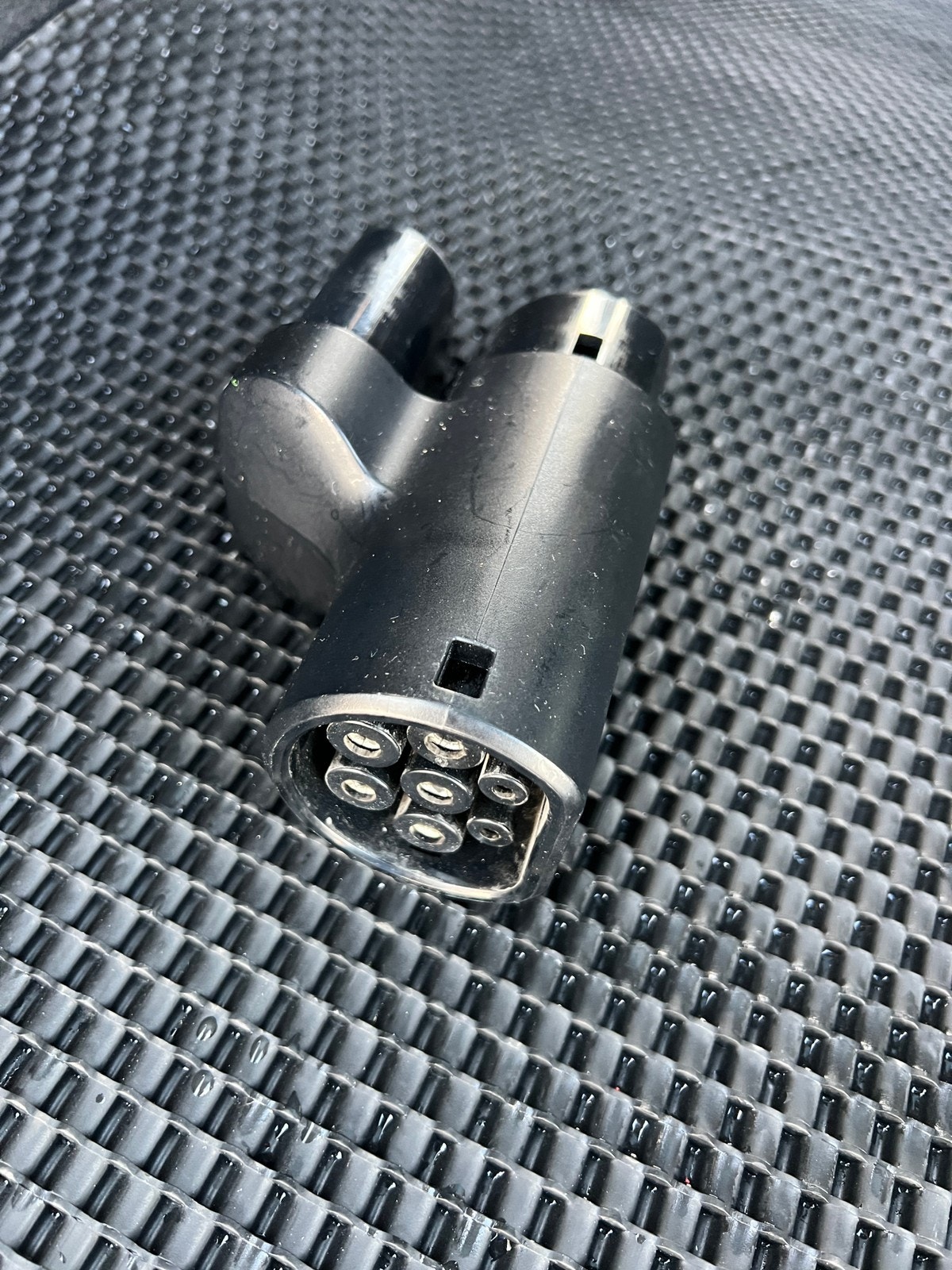 Oppgradert ladepunkt 150kw og adapter for lading på ccs i tillegg til type 2