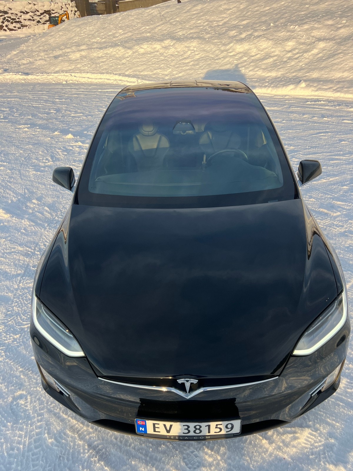 Tesla Model X 16