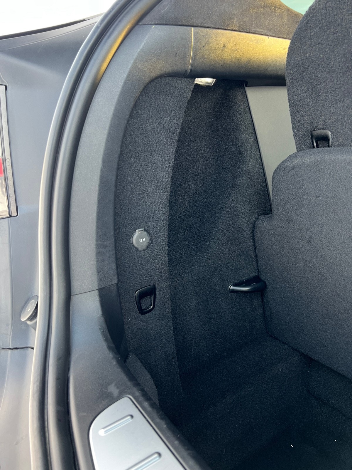 12v uttak i bagasjerom