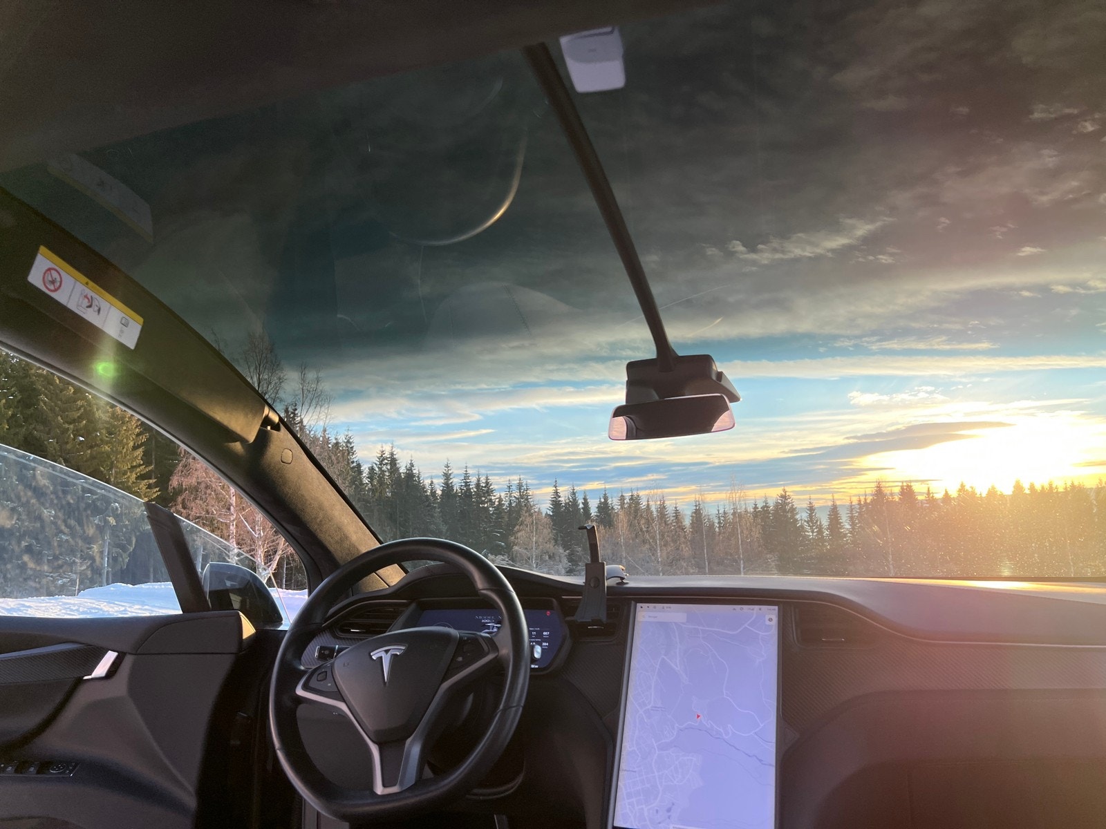 Tesla Model X 38