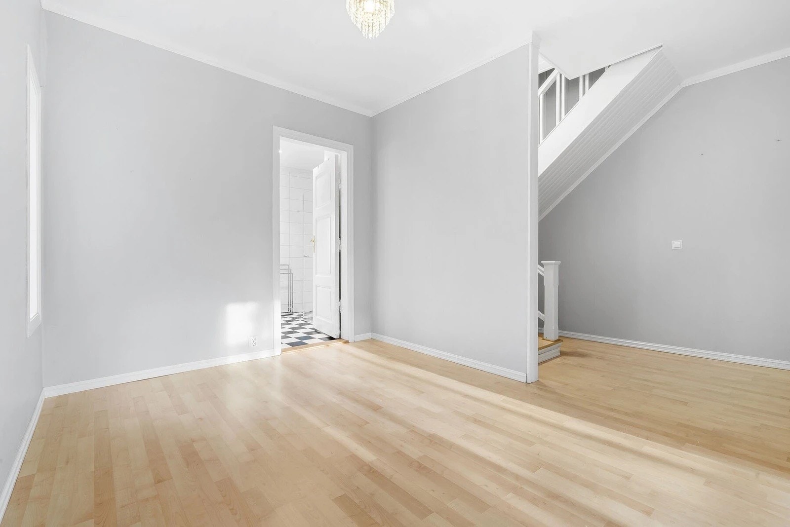 Gang nede Galleribilde